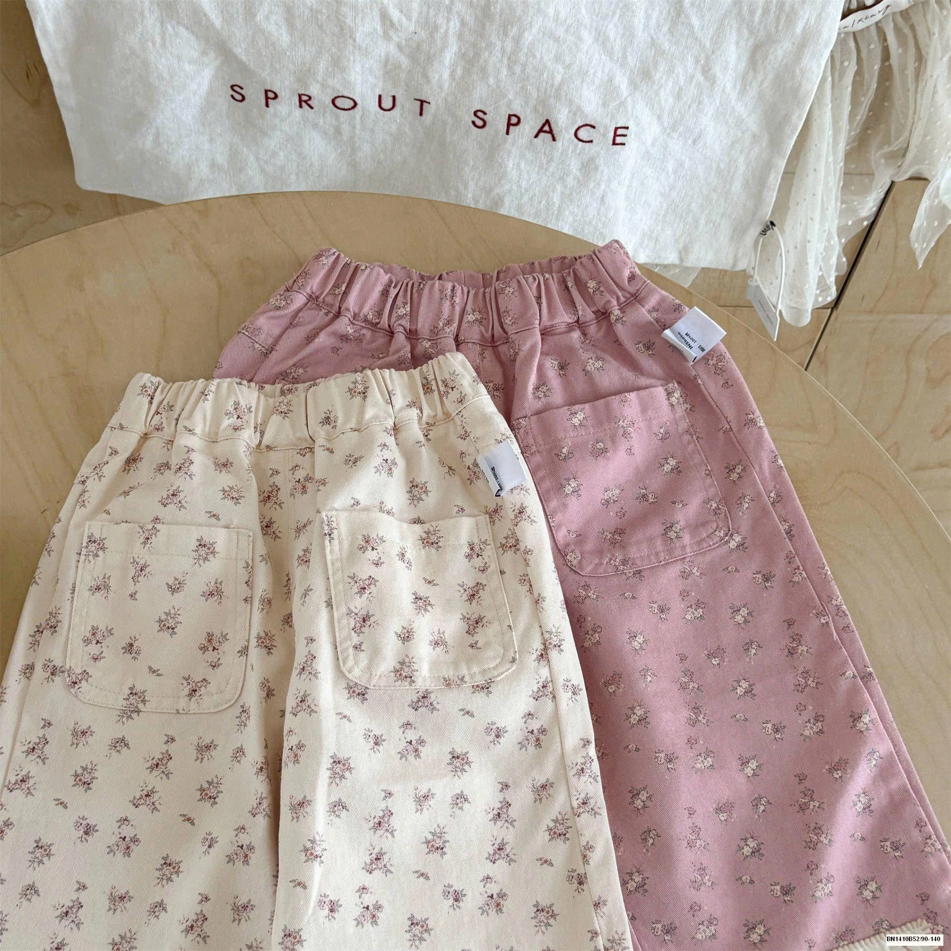 QUẦN SUÔNG HOA NHÍ