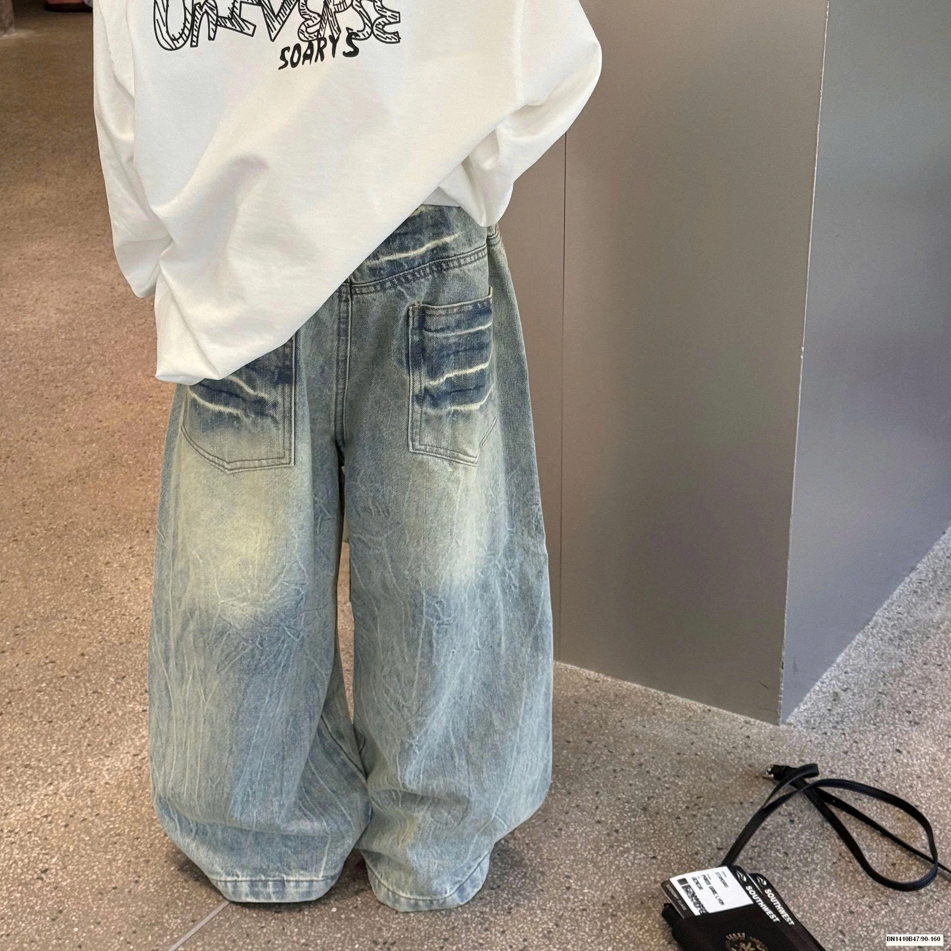 QUẦN JEAN ỐNG RỘNG BẠC MÀU