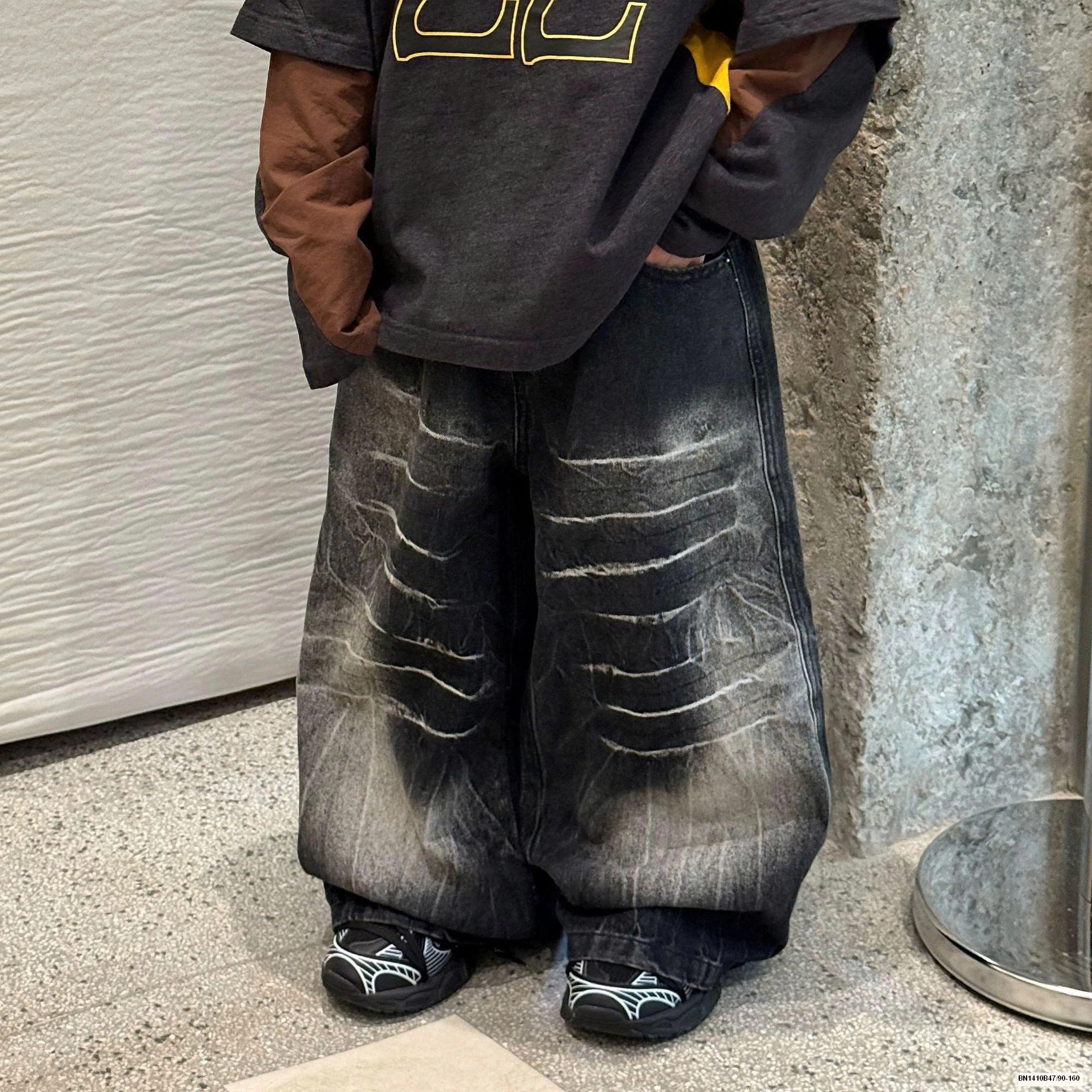 QUẦN JEAN ỐNG RỘNG BẠC MÀU