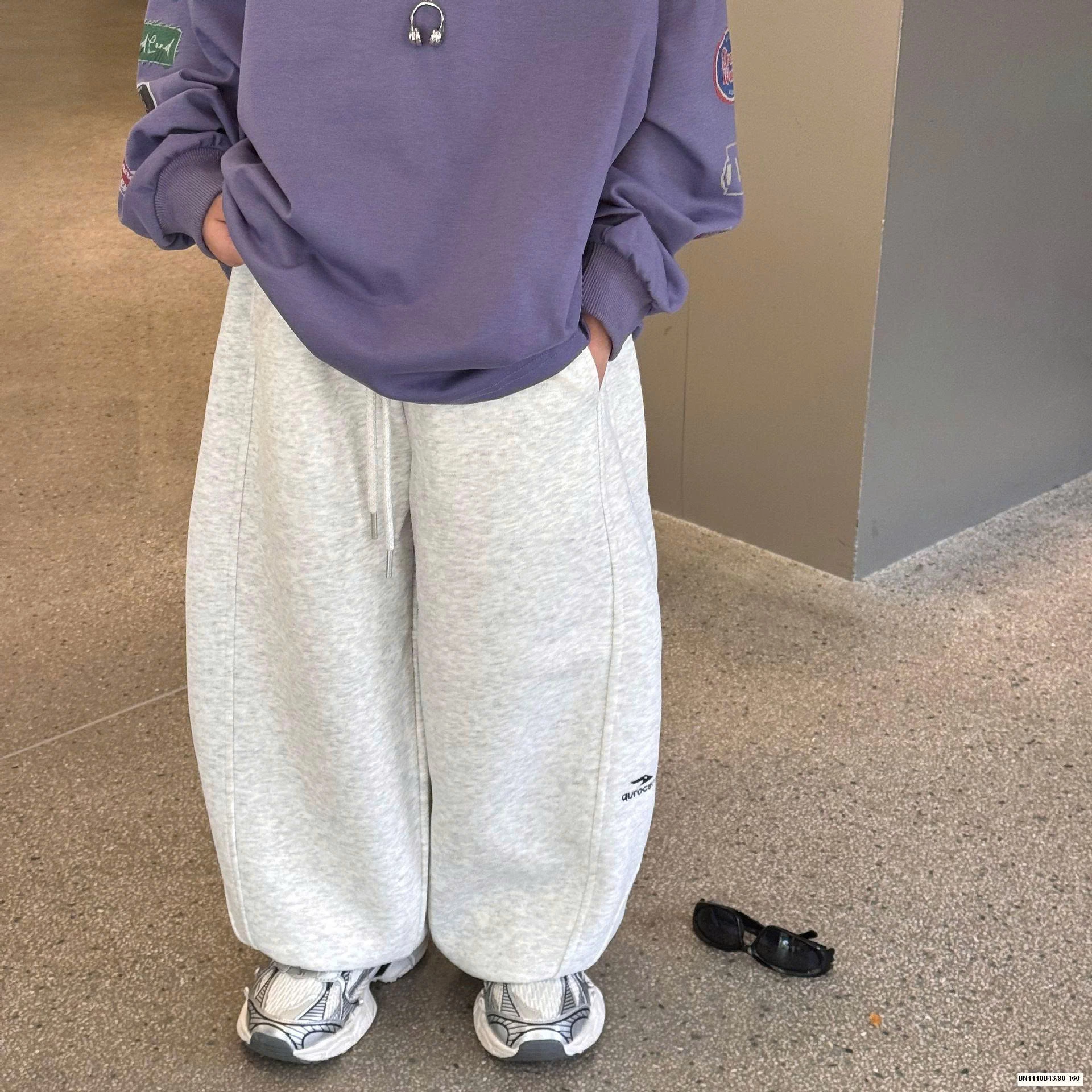 QUẦN NỈ ỐNG RỘNG DÁNG BOMBER