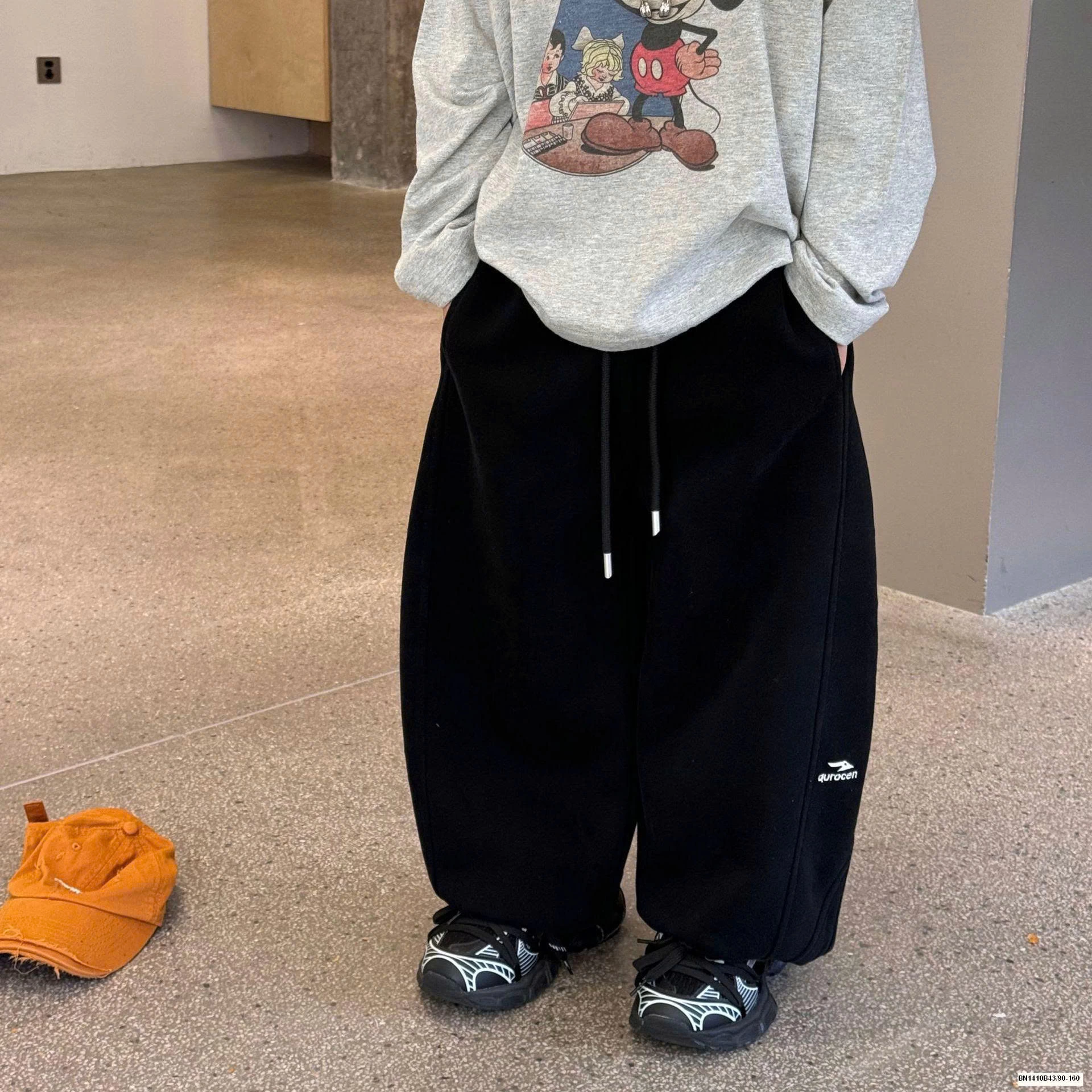 QUẦN NỈ ỐNG RỘNG DÁNG BOMBER