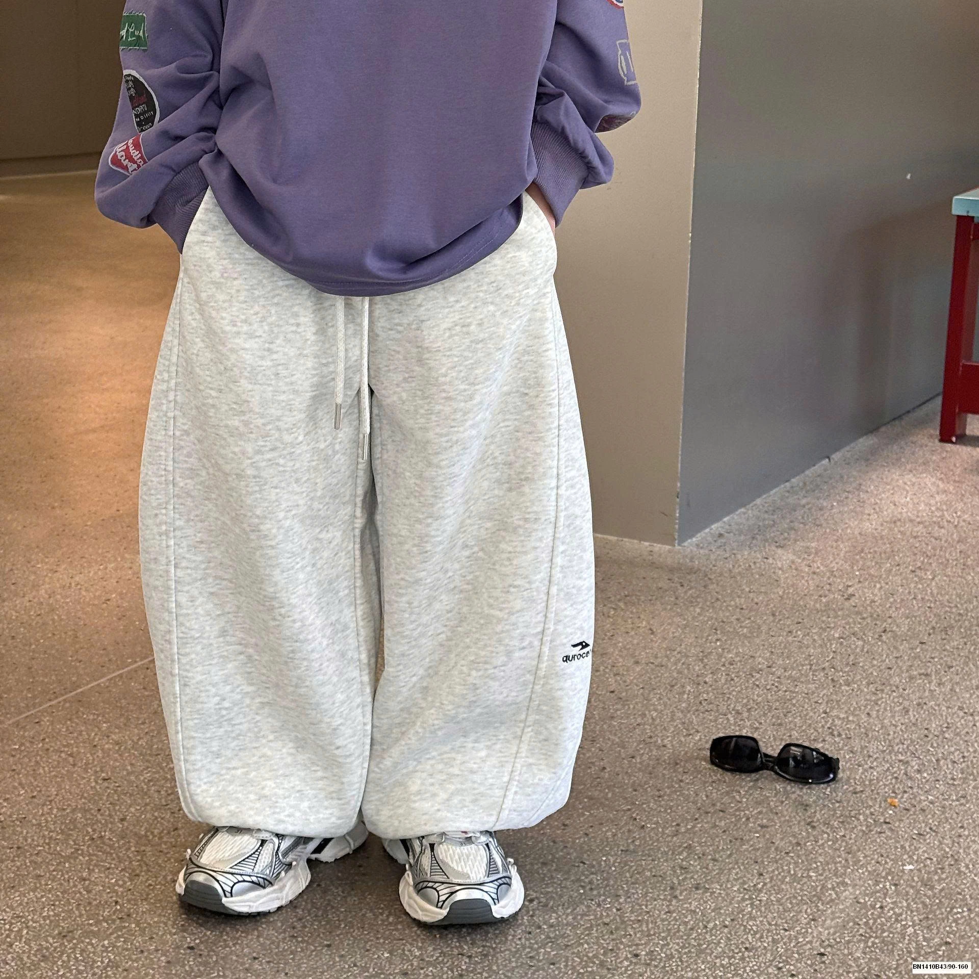 QUẦN NỈ ỐNG RỘNG DÁNG BOMBER