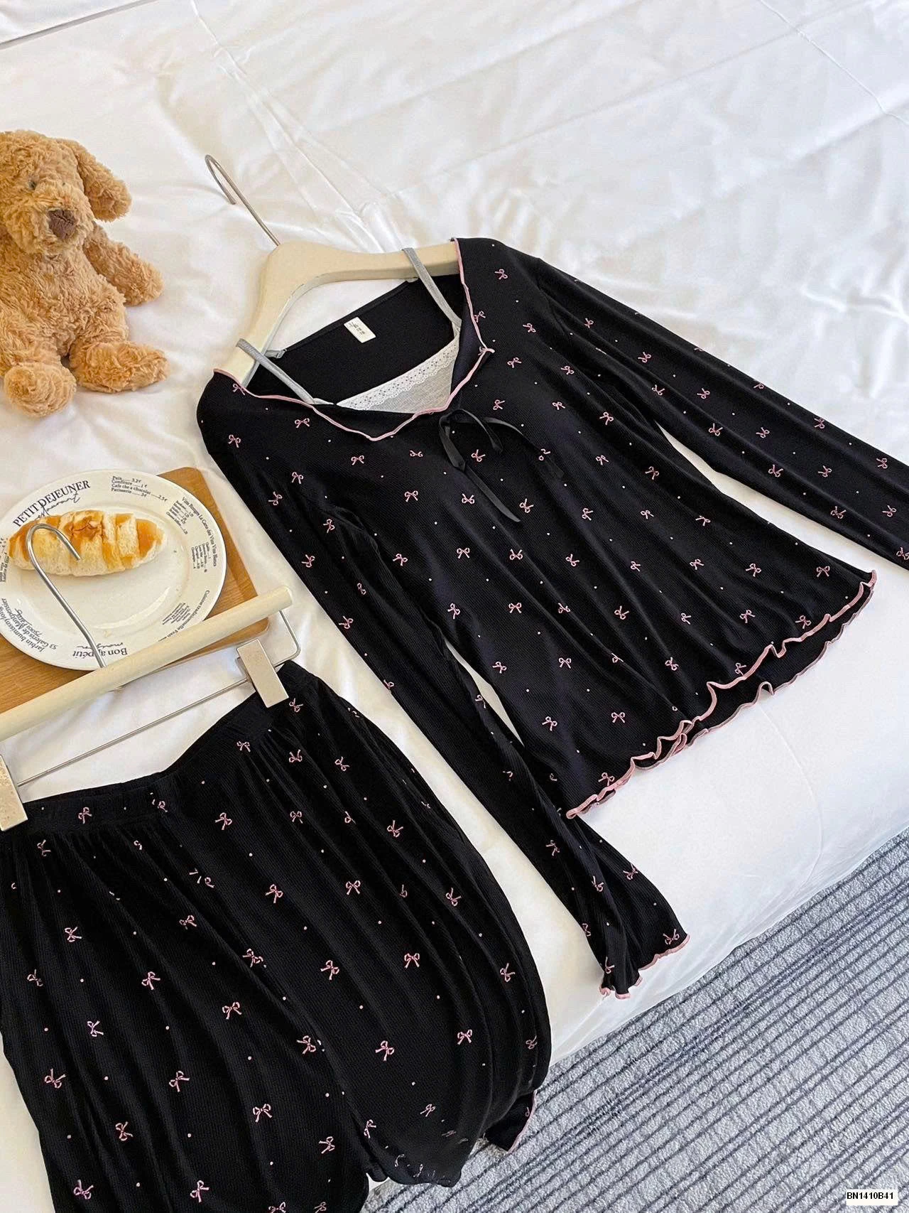 BỘ NGỦ COTTON GÂN MỀM CỔ NƠ