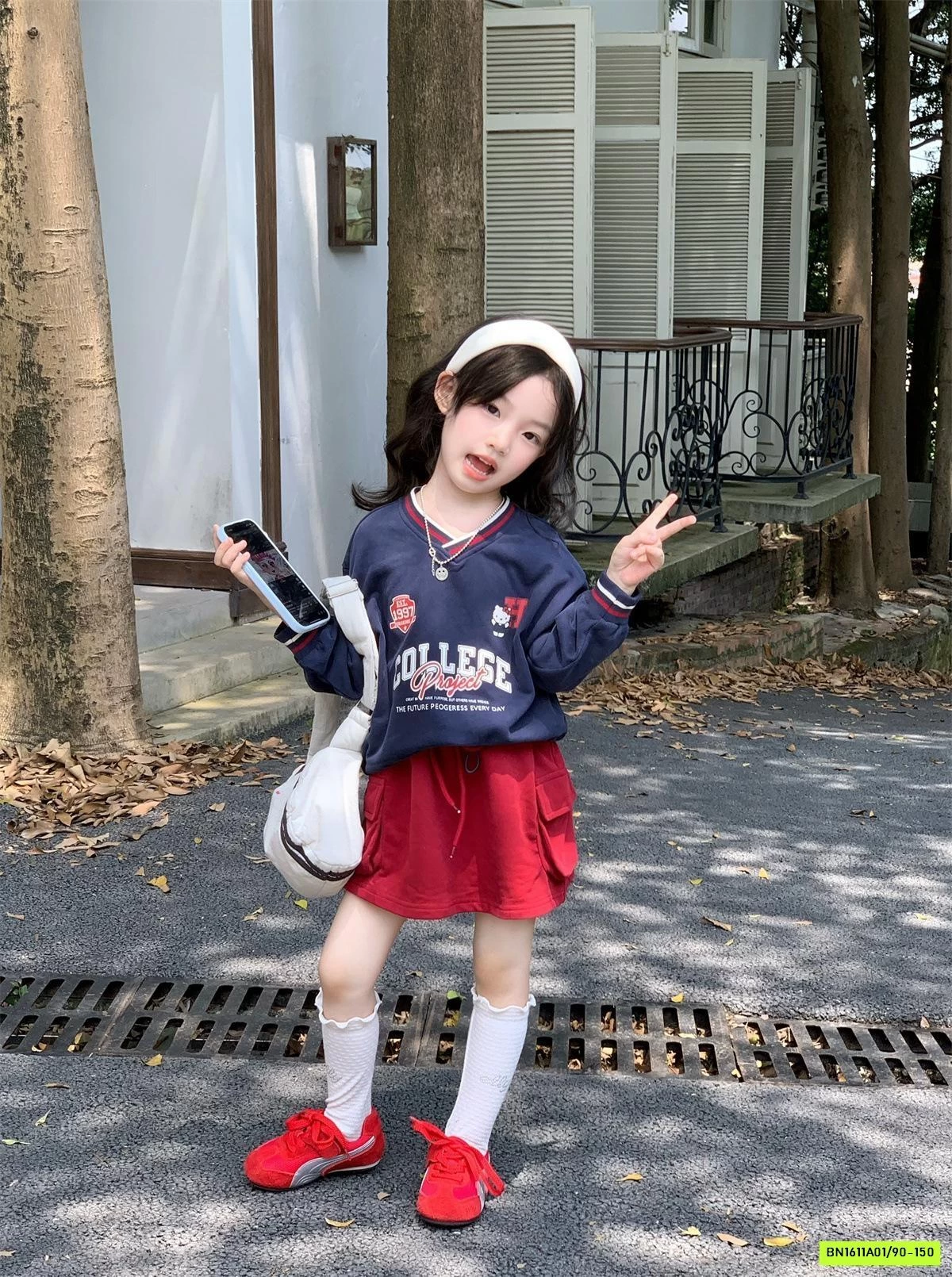 SET ÁO THỂ THAO XANH MIX CHÂN VÁY ĐỎ