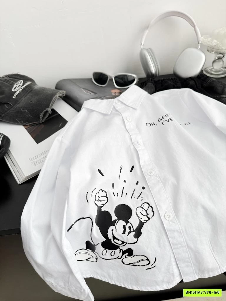 SƠ MI TRẮNG IN MICKEY CỔ ĐỨC