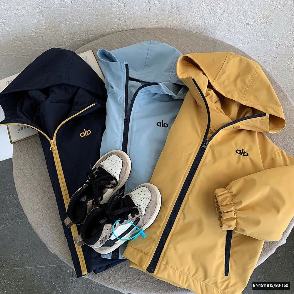 ÁO KHOÁC GIÓ TRẦN TRÁM ALA