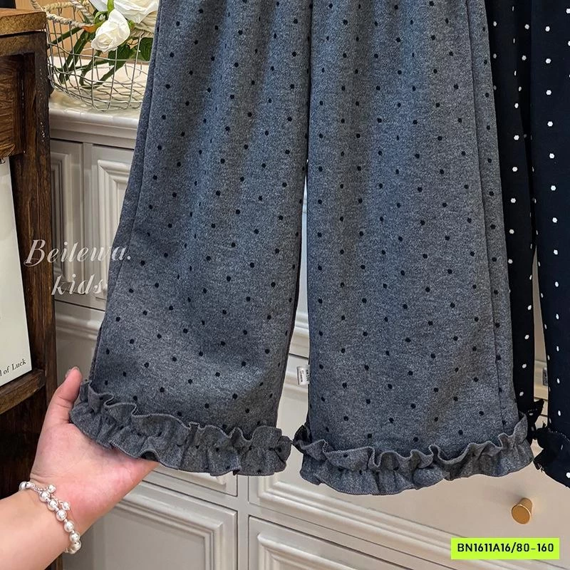 QUẦN NỈ SUÔNG CHẤM BI VIỀN BÈO