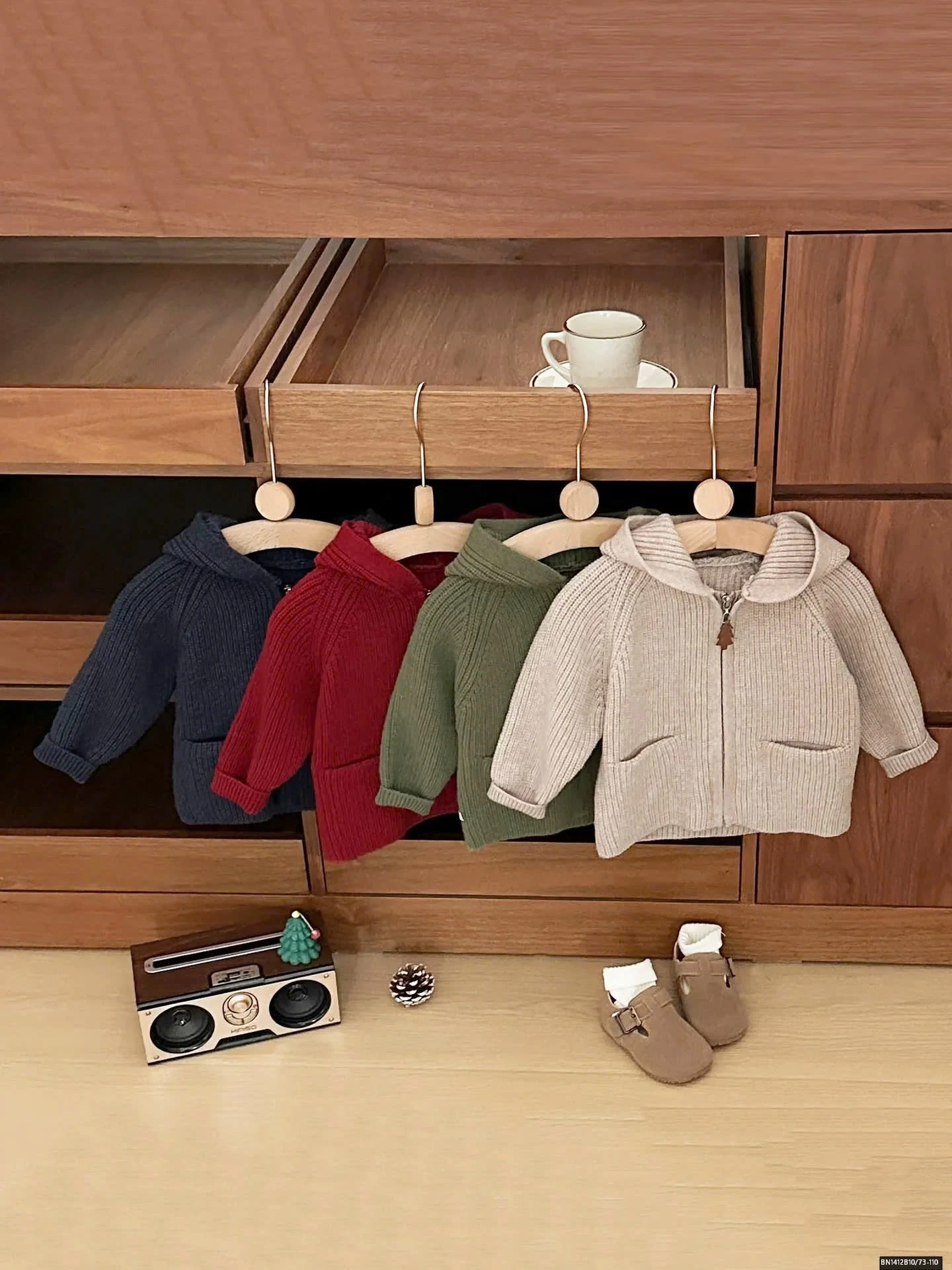 ÁO HOODIE LEN DỆT KÉO KHÓA SZ NHÍ