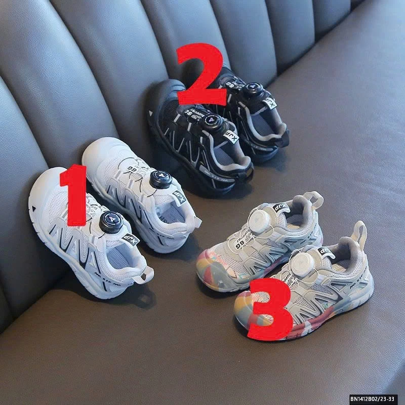 GIÀY THỂ THAO LƯỚI KHÓA VẶN