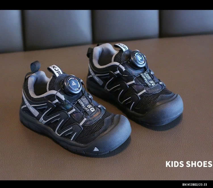 GIÀY THỂ THAO LƯỚI KHÓA VẶN