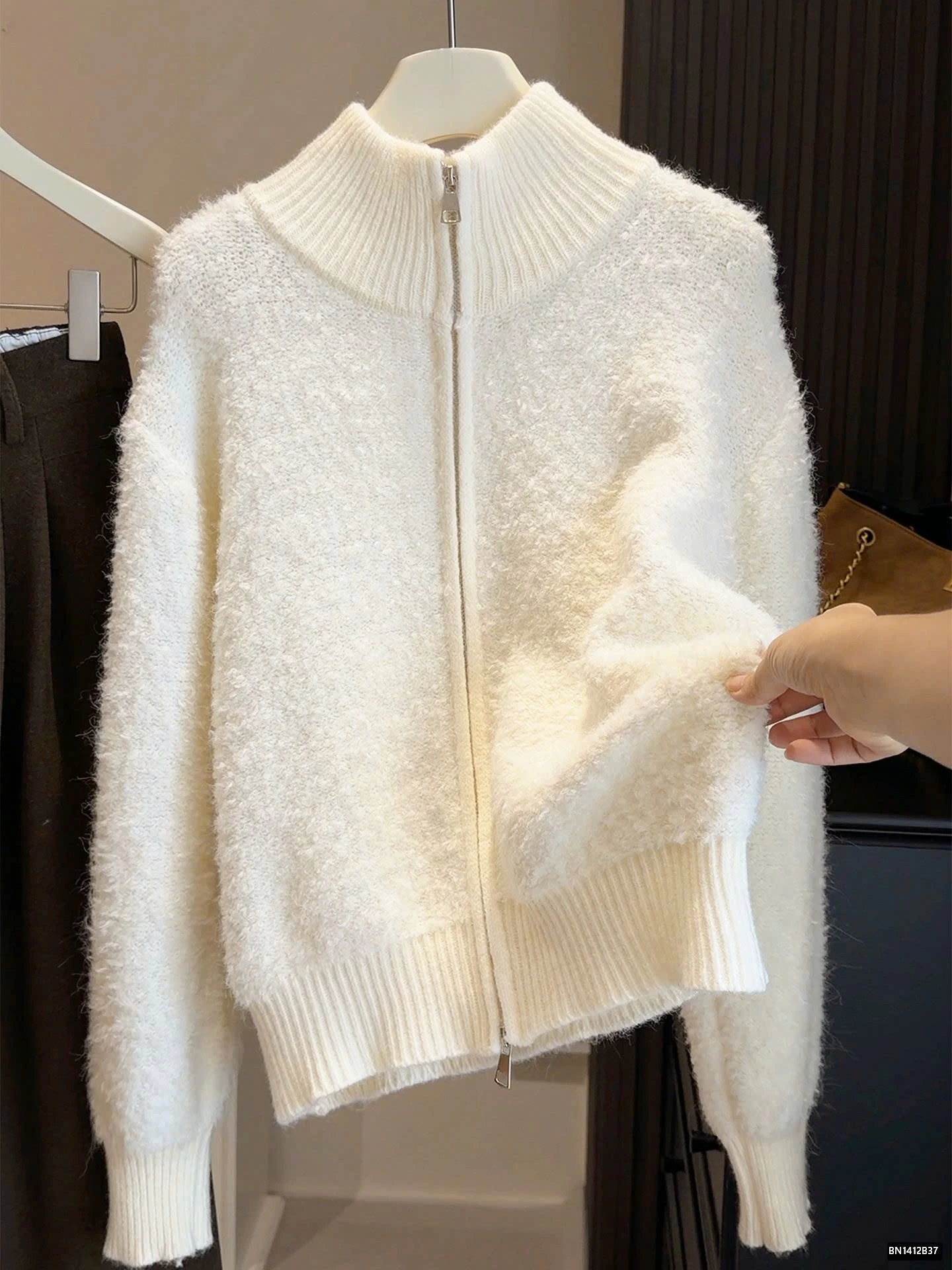 ÁO KHOÁC LÔNG KÉO KHÓA