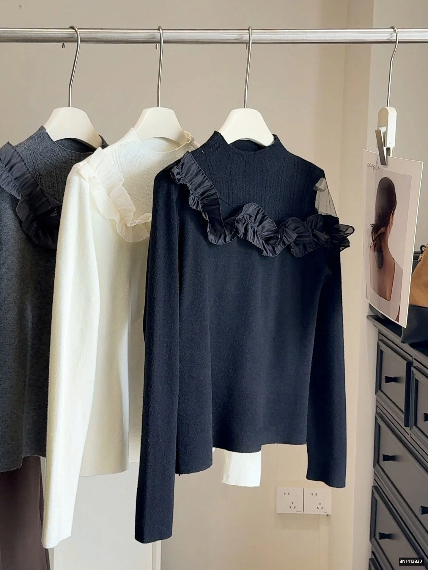 ÁO LEN ANNA PHỐI BÈO