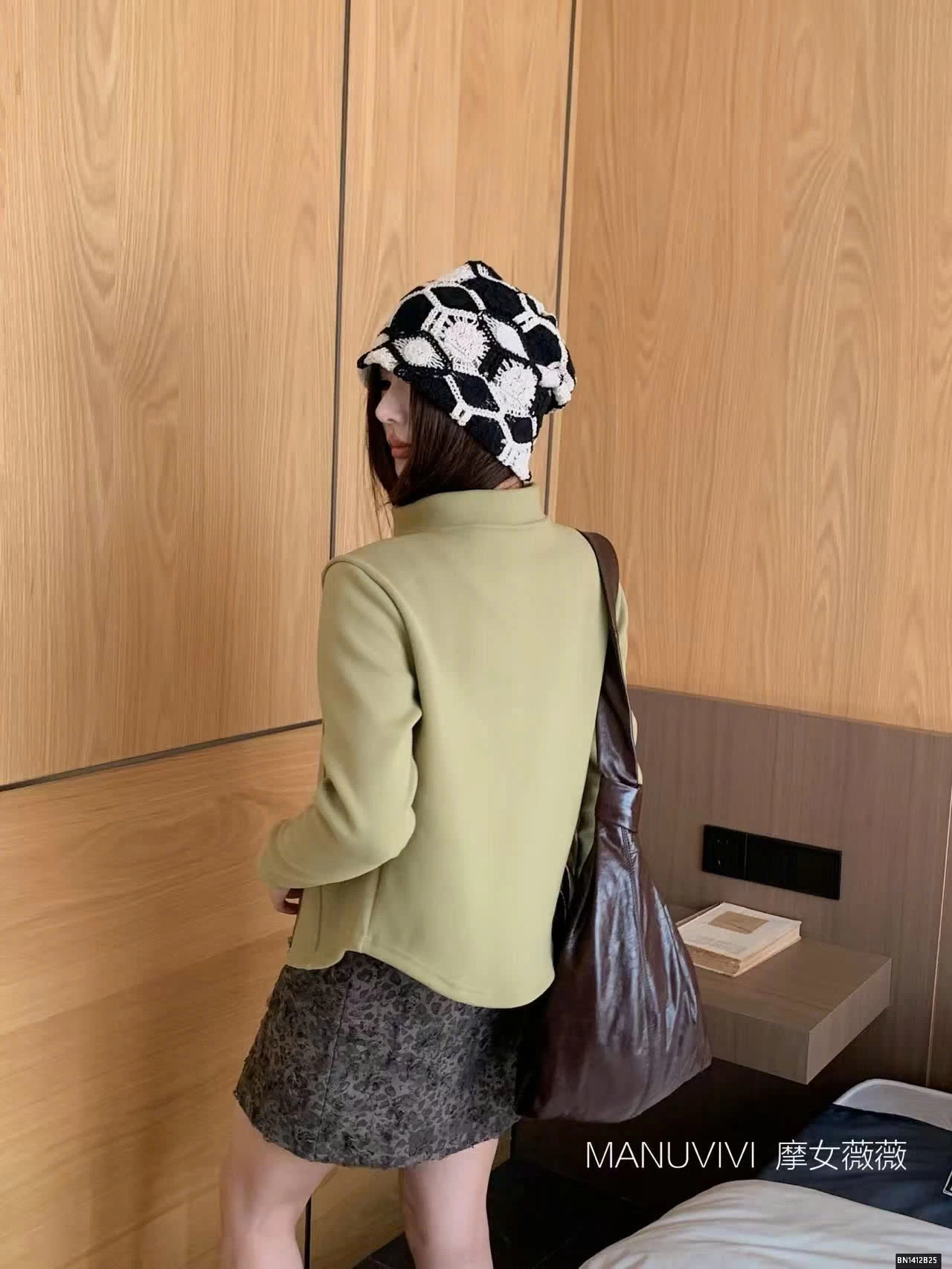 ÁO KHOÁC NỈ BÔNG 2 LỚP DÁNG THỂ THAO