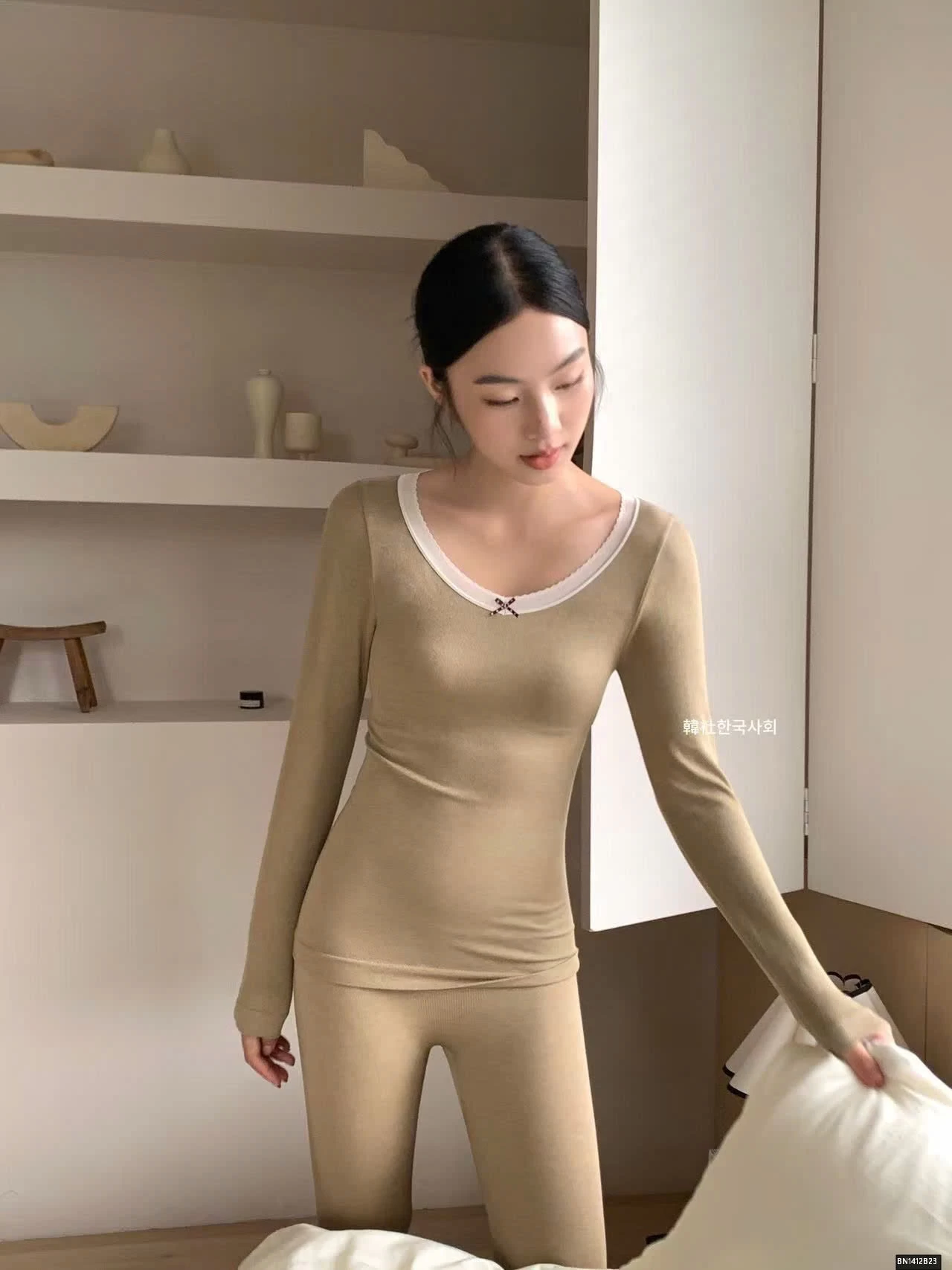 BỘ NGỦ GIỮ NHIỆT MỎNG NỮ