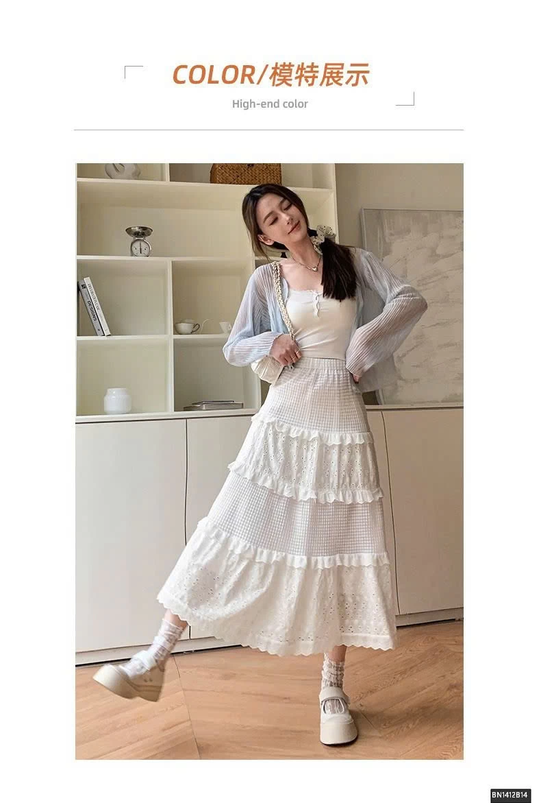 CHÂN VÁY MAXI TRẮNG REN TẦNG