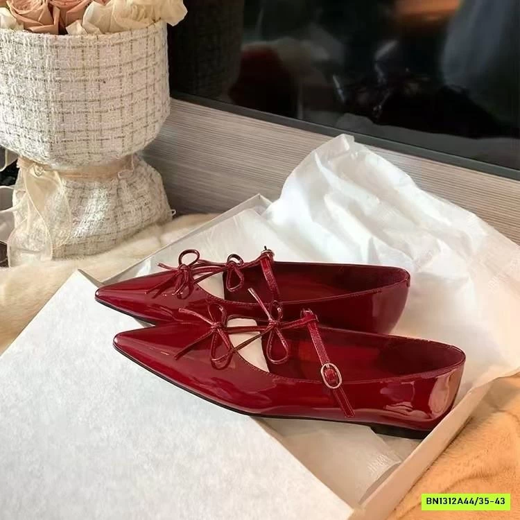 GIÀY ĐỎ MŨI NHỌN NỮ