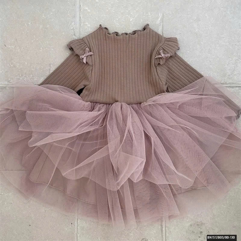 ĐẦM LEN DÀI TAY PHỐI VOAN