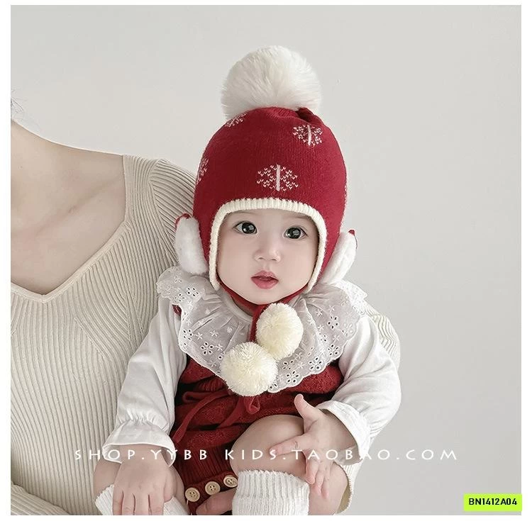 MŨ LEN ĐỎ BỊT TAI GẮN BÔNG DỄ THƯƠNG