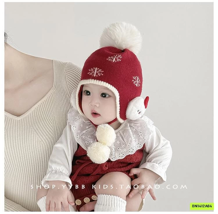 MŨ LEN ĐỎ BỊT TAI GẮN BÔNG DỄ THƯƠNG