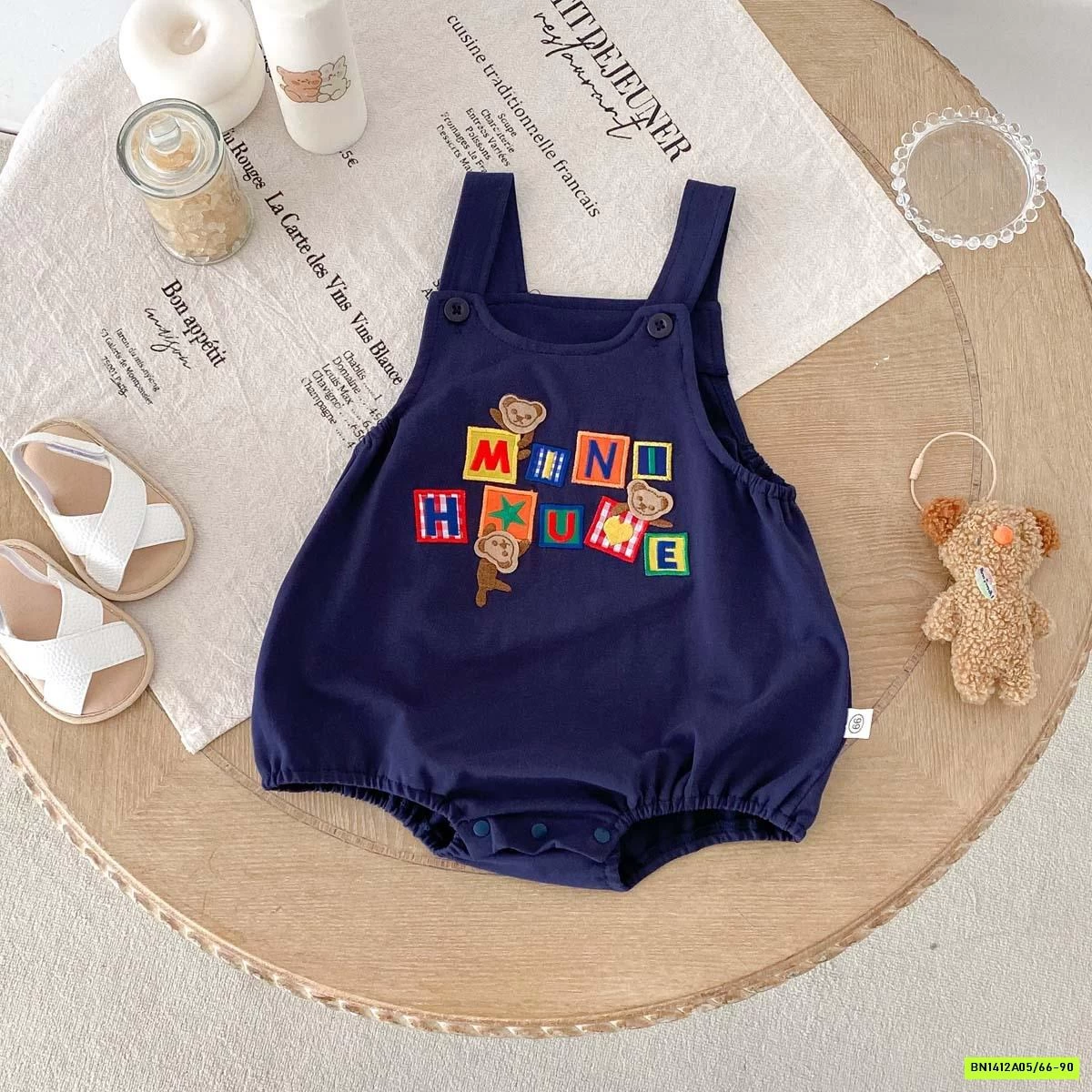 YẾM THÊU CHỮ SZ NHÍ