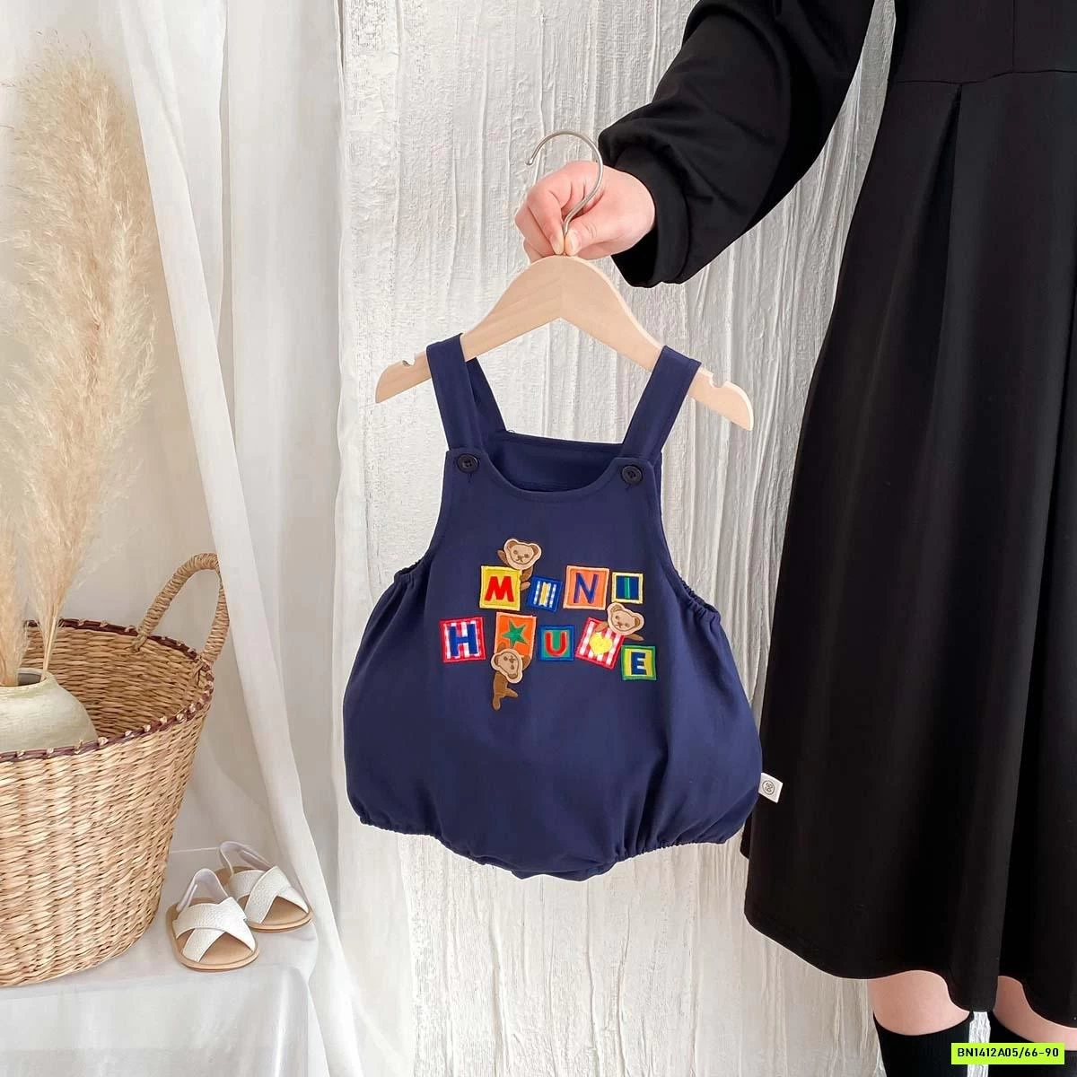 YẾM THÊU CHỮ SZ NHÍ