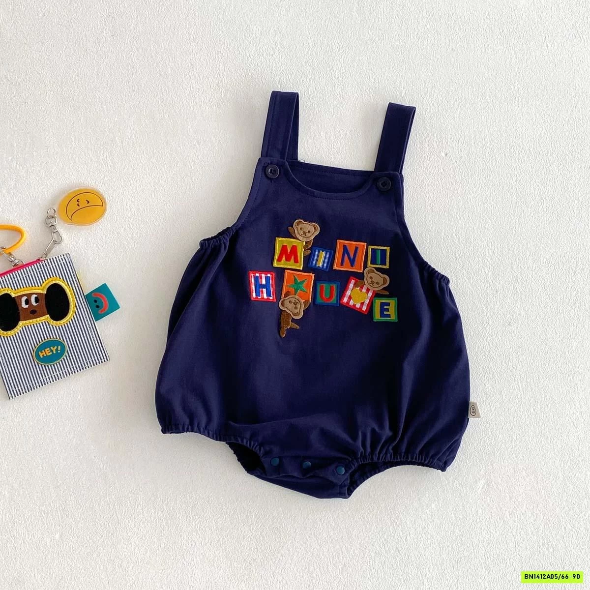 YẾM THÊU CHỮ SZ NHÍ