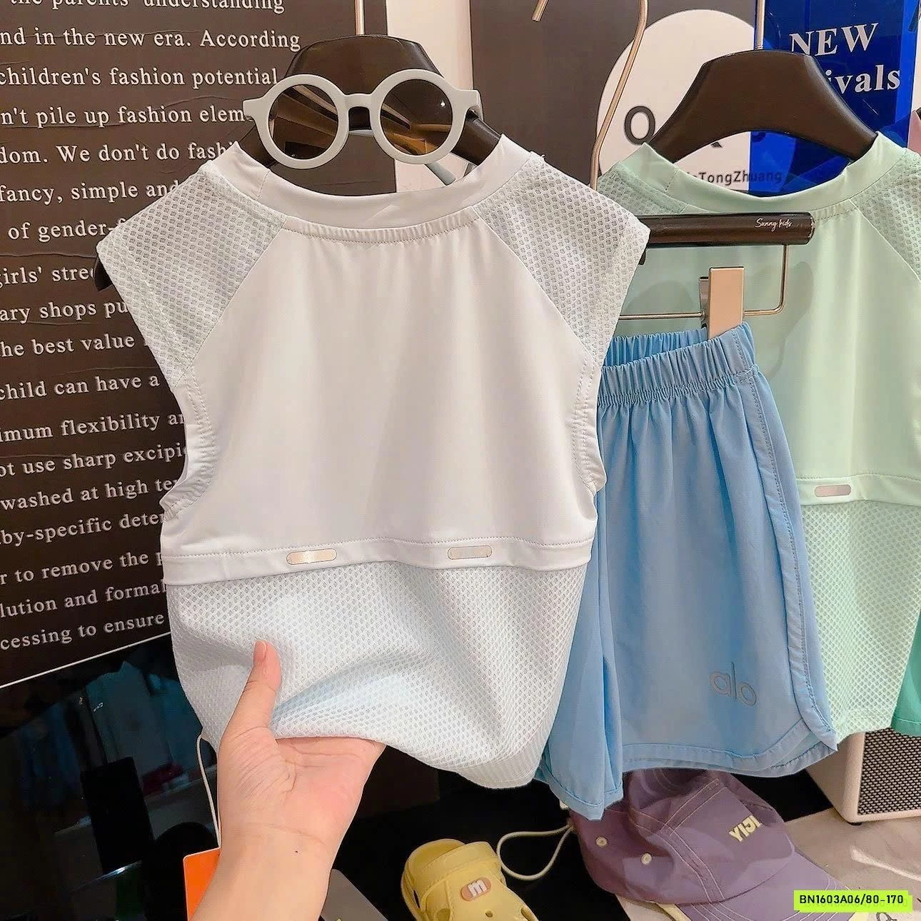 BỘ THỂ THAO SÁT NÁCH QUẦN GIÓ