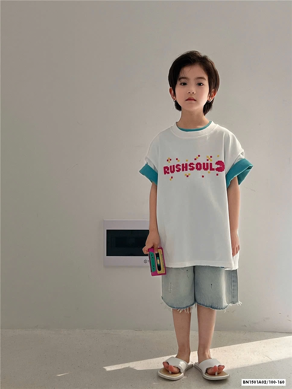 SHORT JEANS TUA GẤU VẢY SƠN SNIDOLS