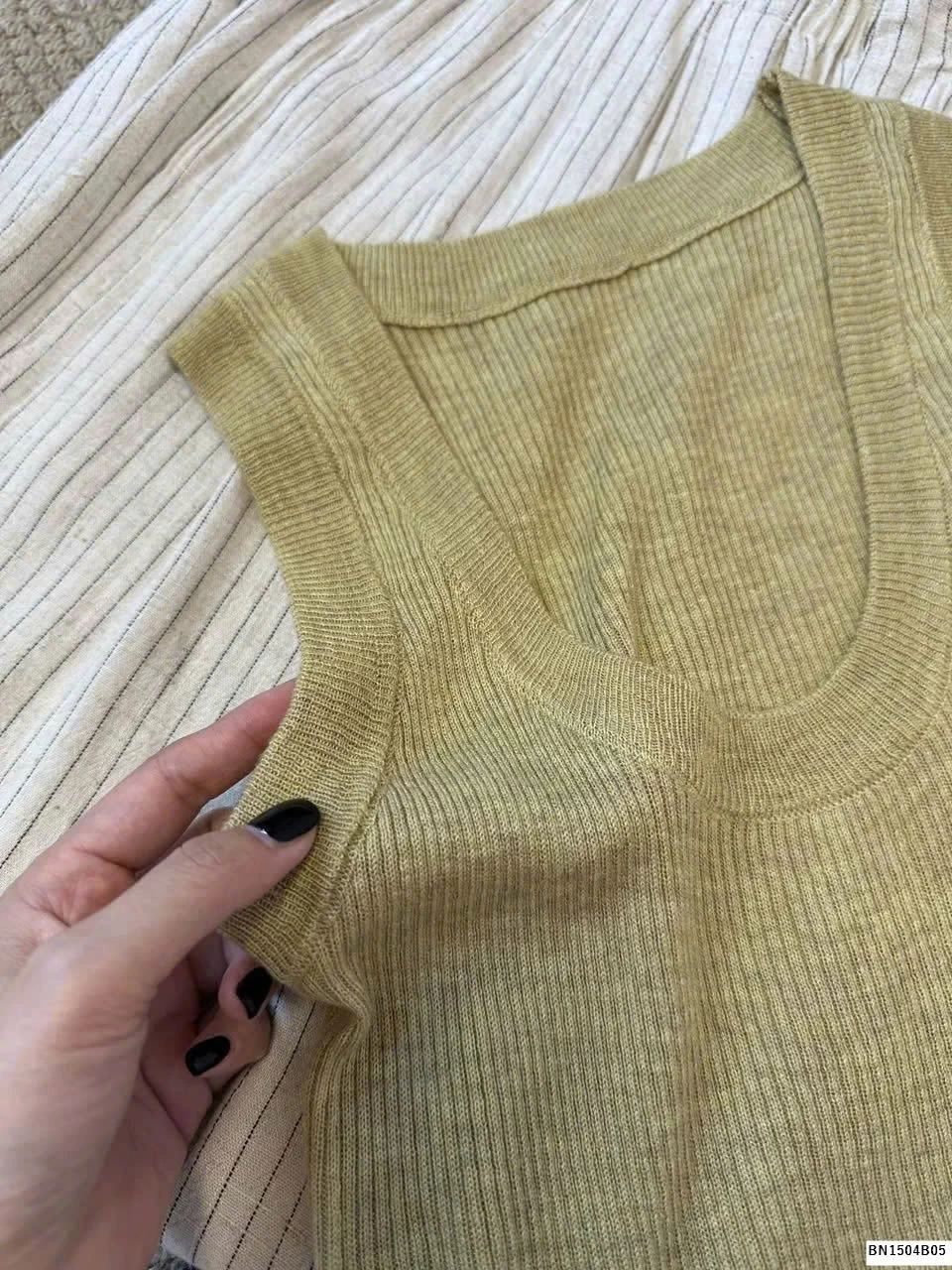 ÁO BA LỖ DỆT KIM NỮ