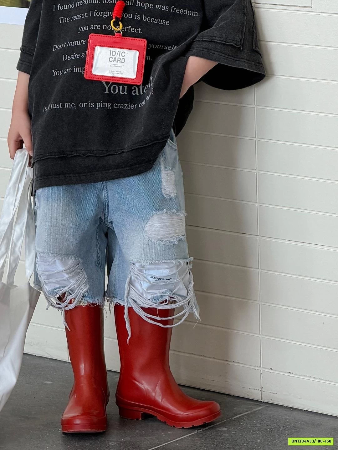 SHORT JEANS RÁCH CÁ TÍNH