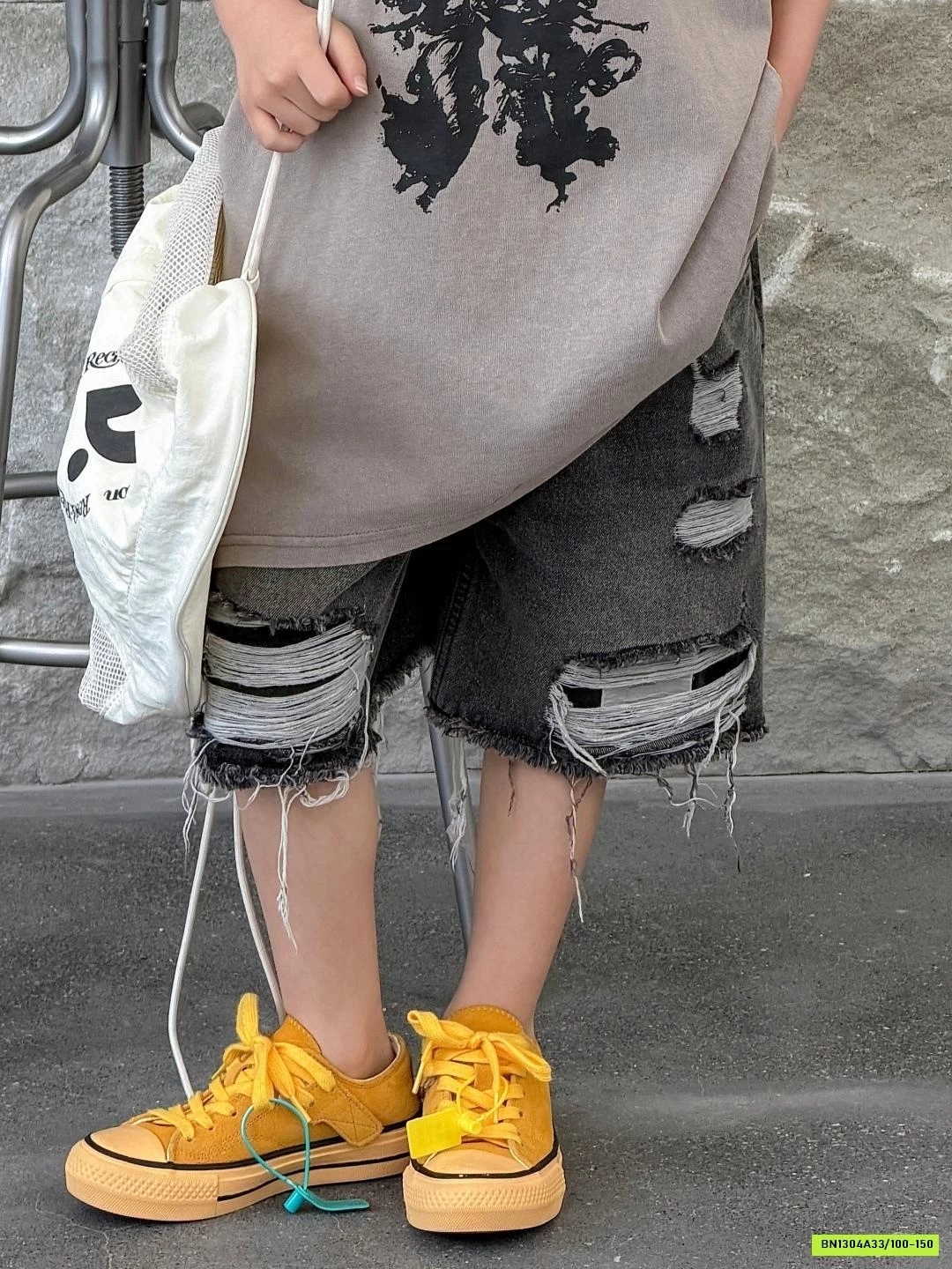 SHORT JEANS RÁCH CÁ TÍNH