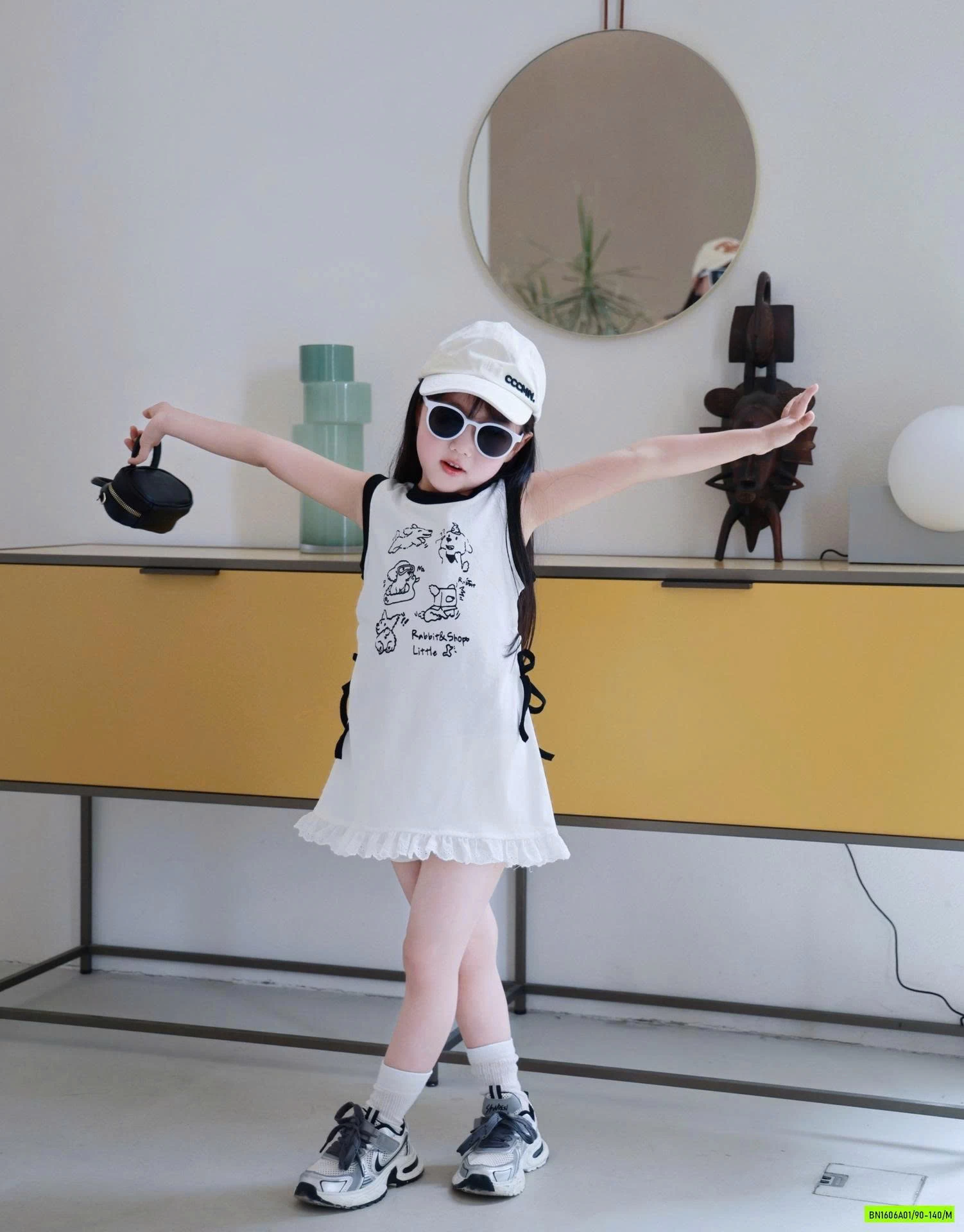 ĐẦM TRẮNG RÚT EO MẸ BÉ