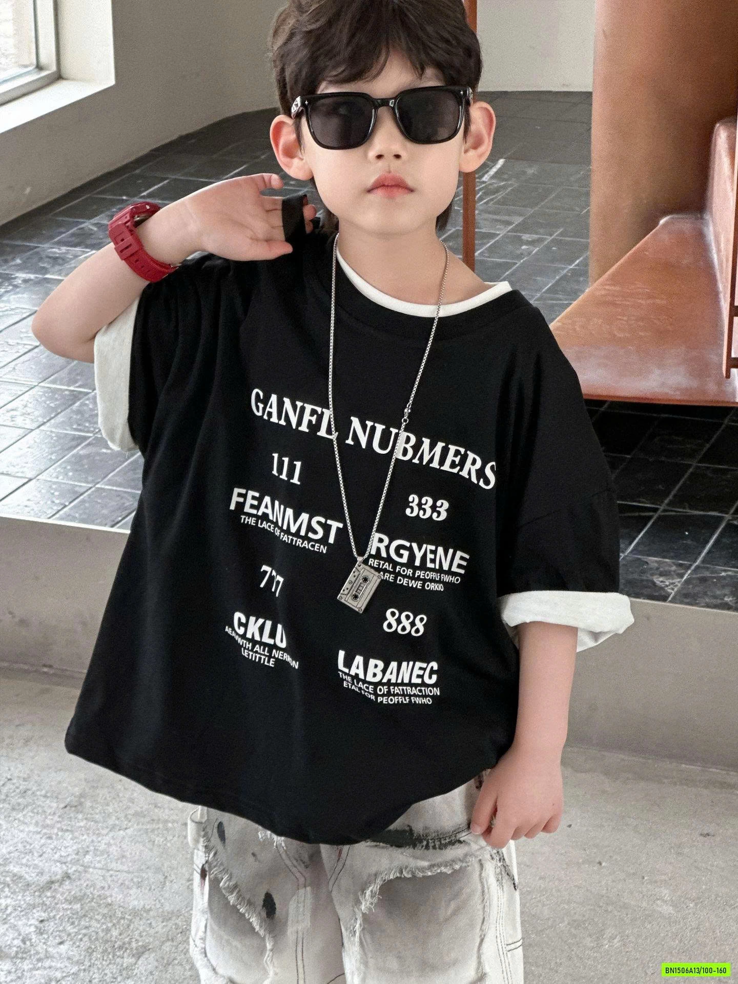 ÁO THUN ĐEN IN CHỮ