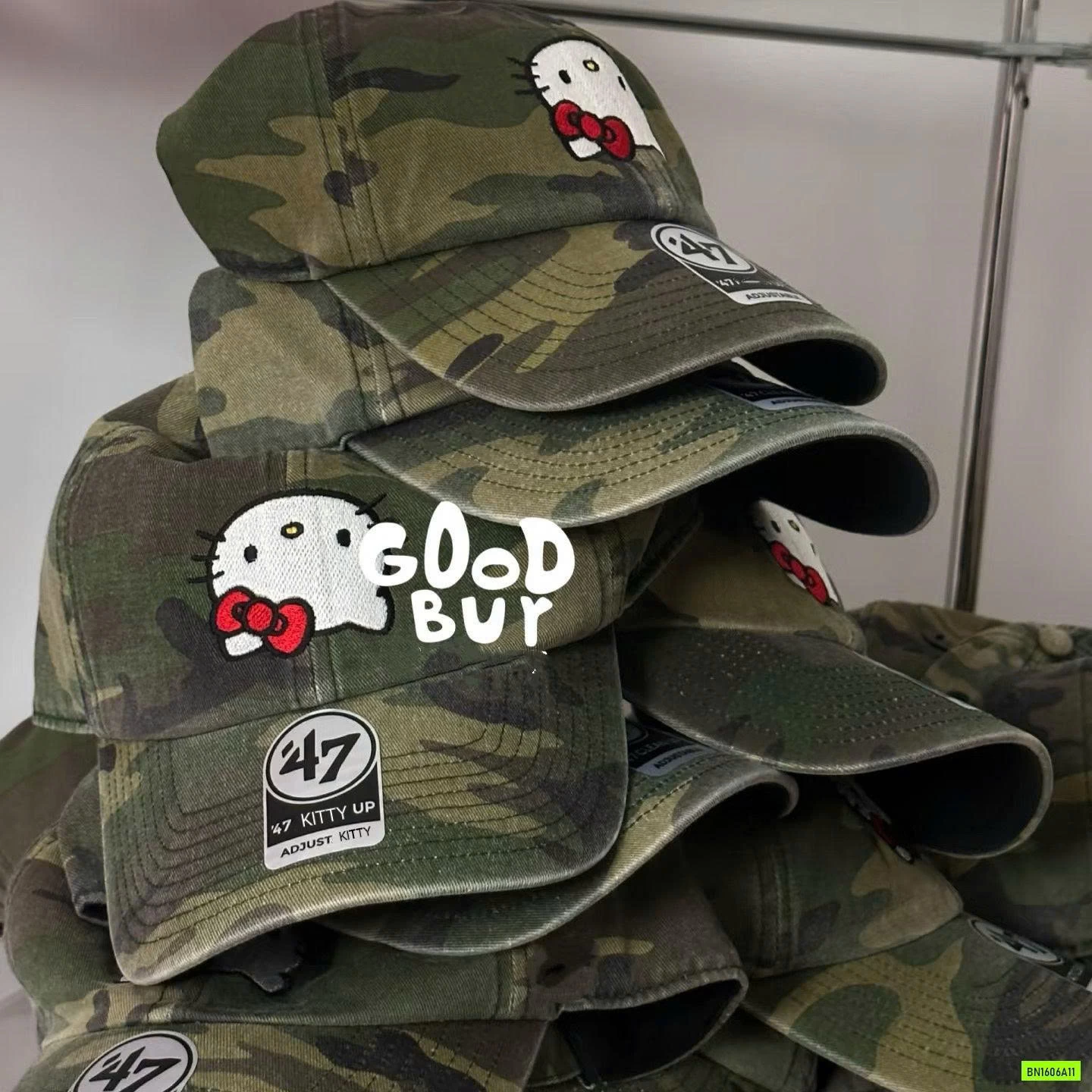 MŨ KẾT RẰN RI THÊU KITTY