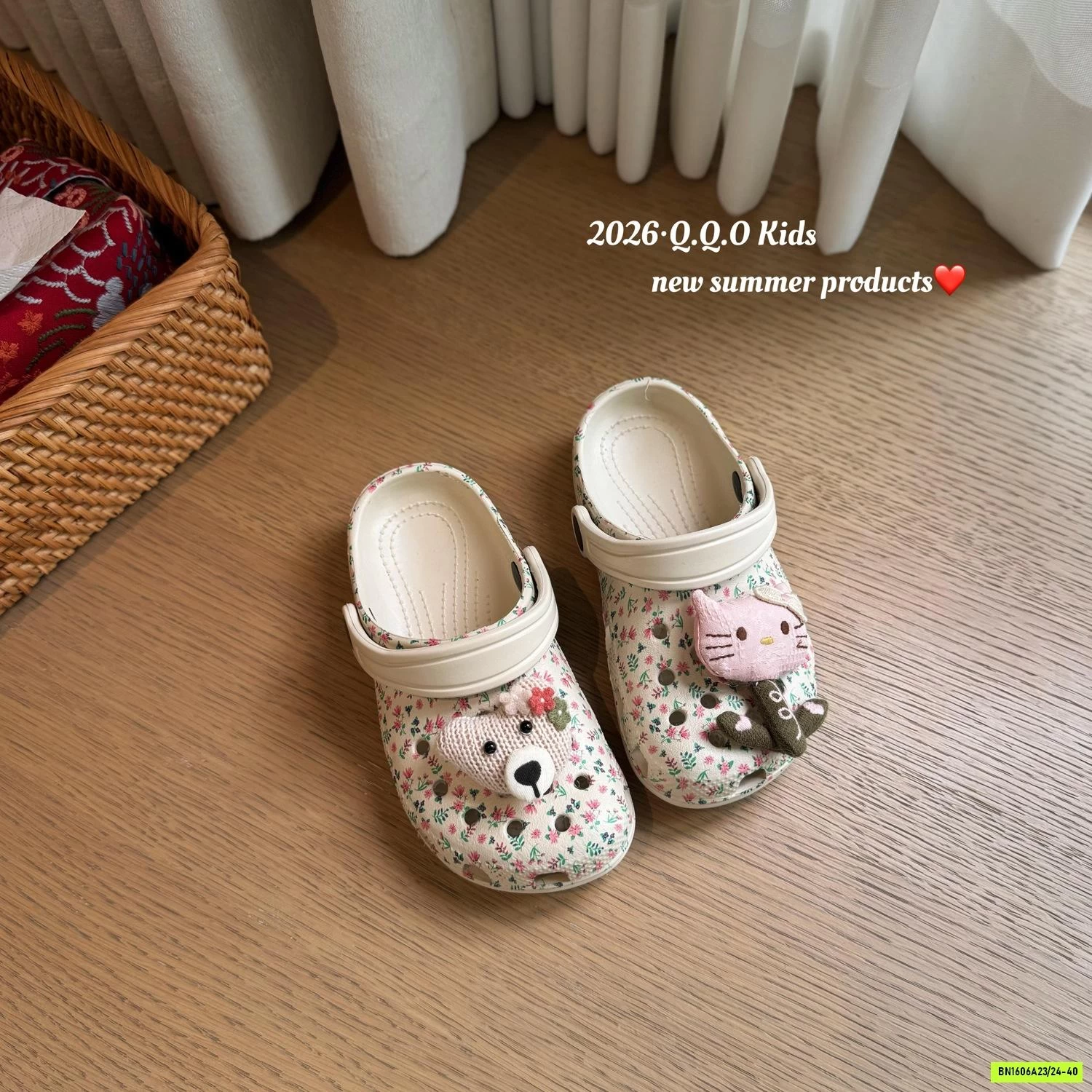 CROCS HOA NHÍ CHARM MÈO XINHHHH