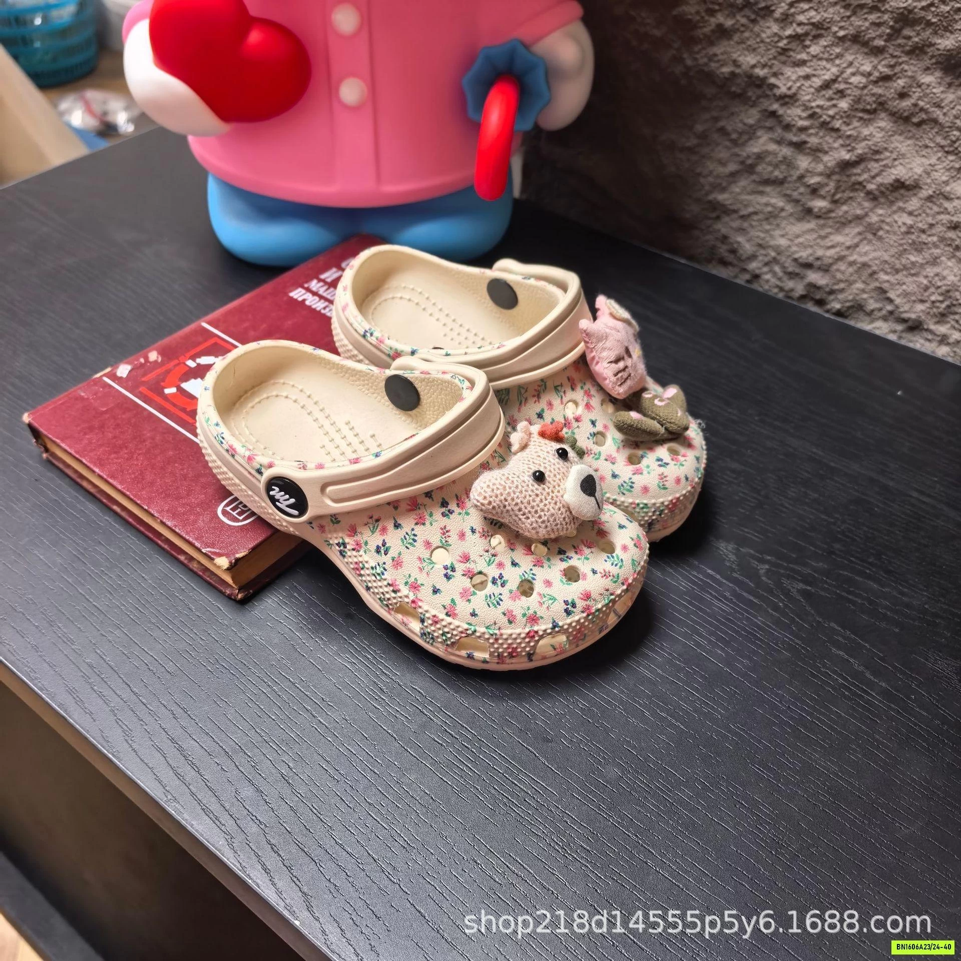 CROCS HOA NHÍ CHARM MÈO XINHHHH