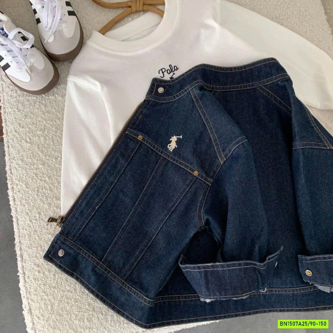 KHOÁC JEANS LOGO NGỰA CỔ TRỤ