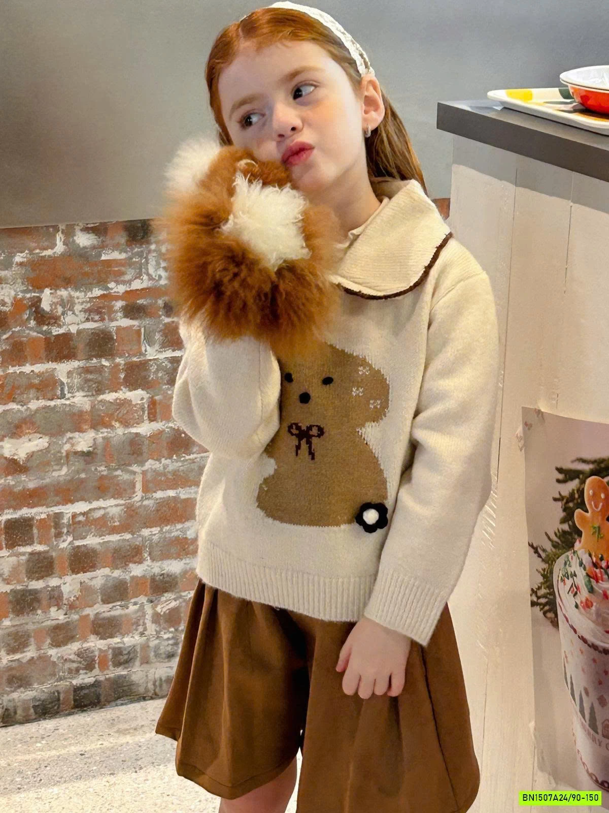 ÁO LEN GẤU CỔ SEN