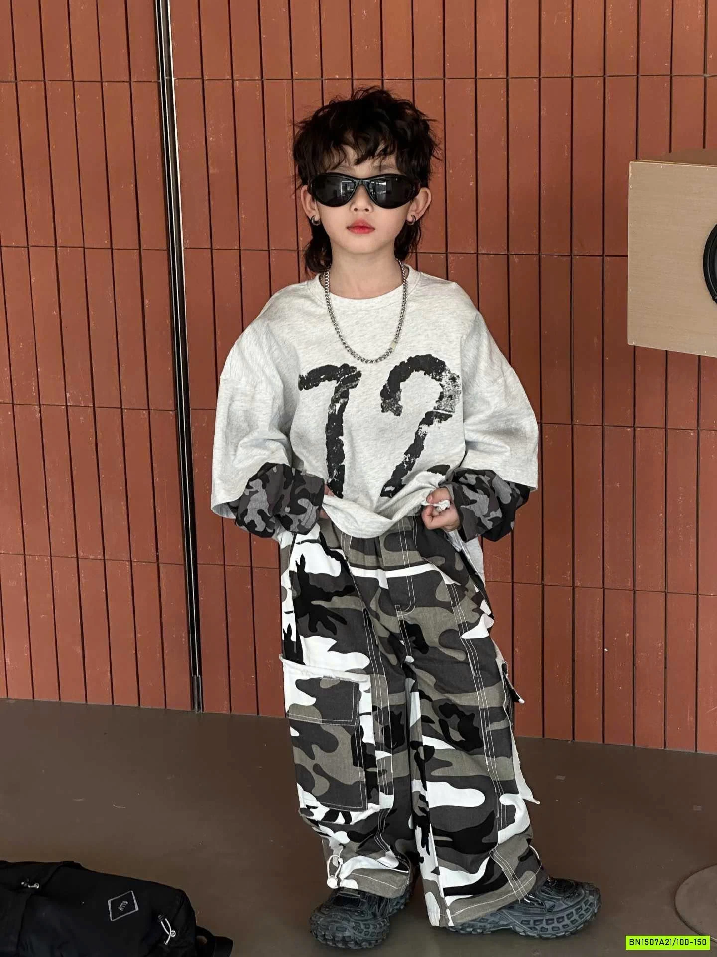 ÁO THUN SỐ 13 RẰN RI GIẢ 2 LỚP