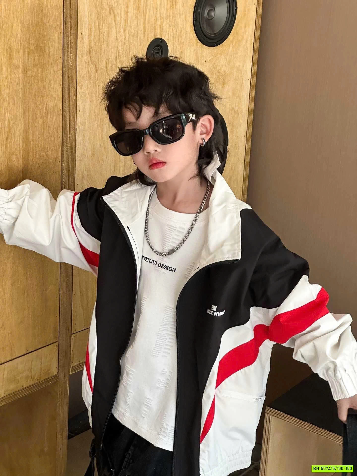 KHOÁC GIÓ PHỐI MÀU CÁ TÍNH