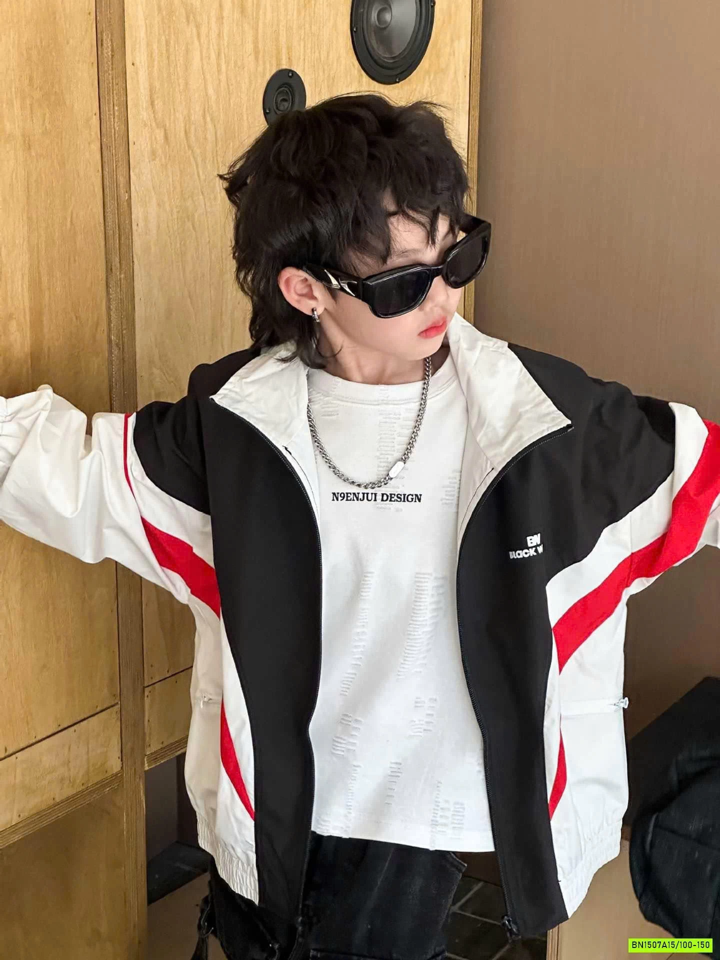 KHOÁC GIÓ PHỐI MÀU CÁ TÍNH