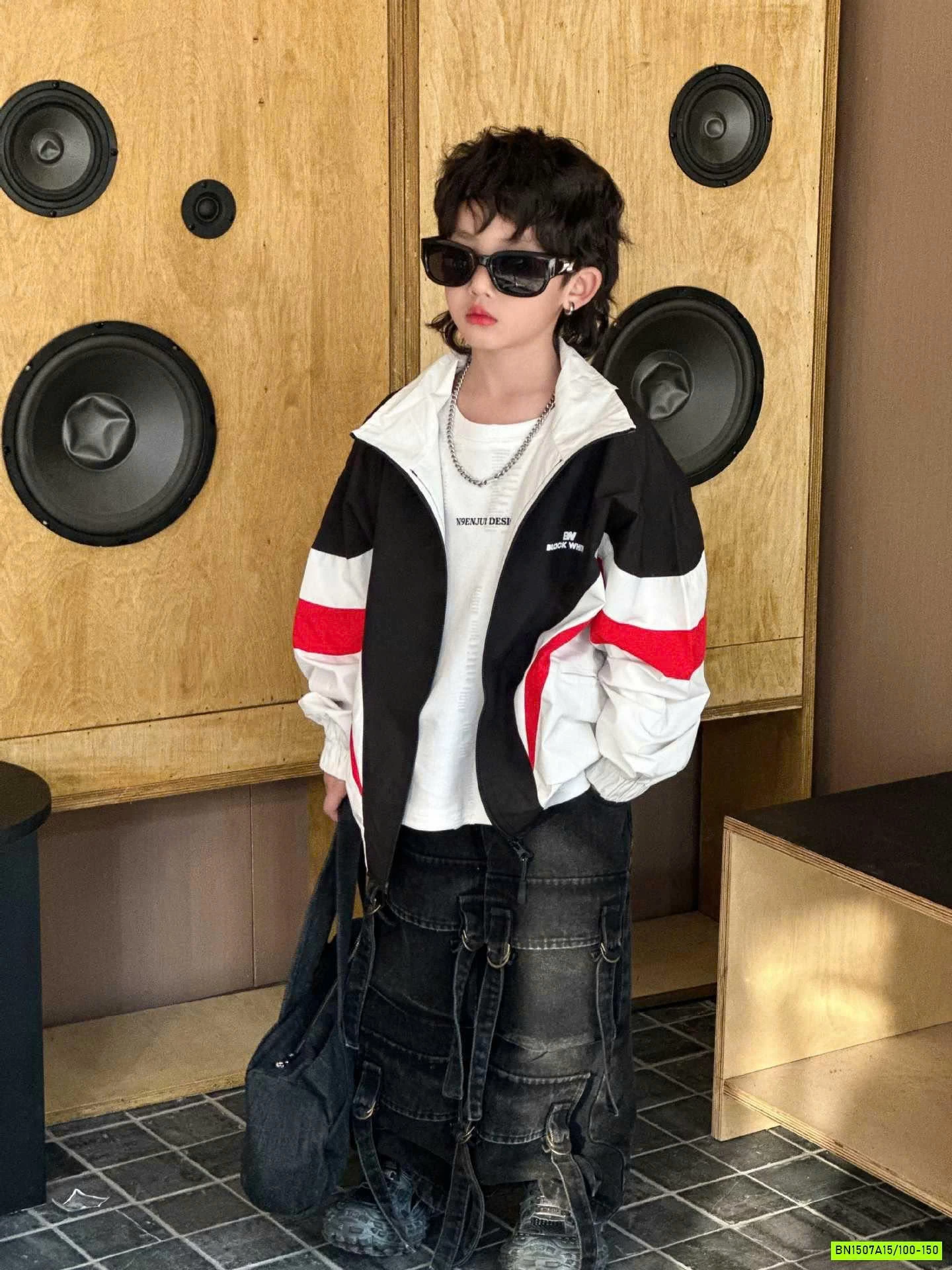 KHOÁC GIÓ PHỐI MÀU CÁ TÍNH