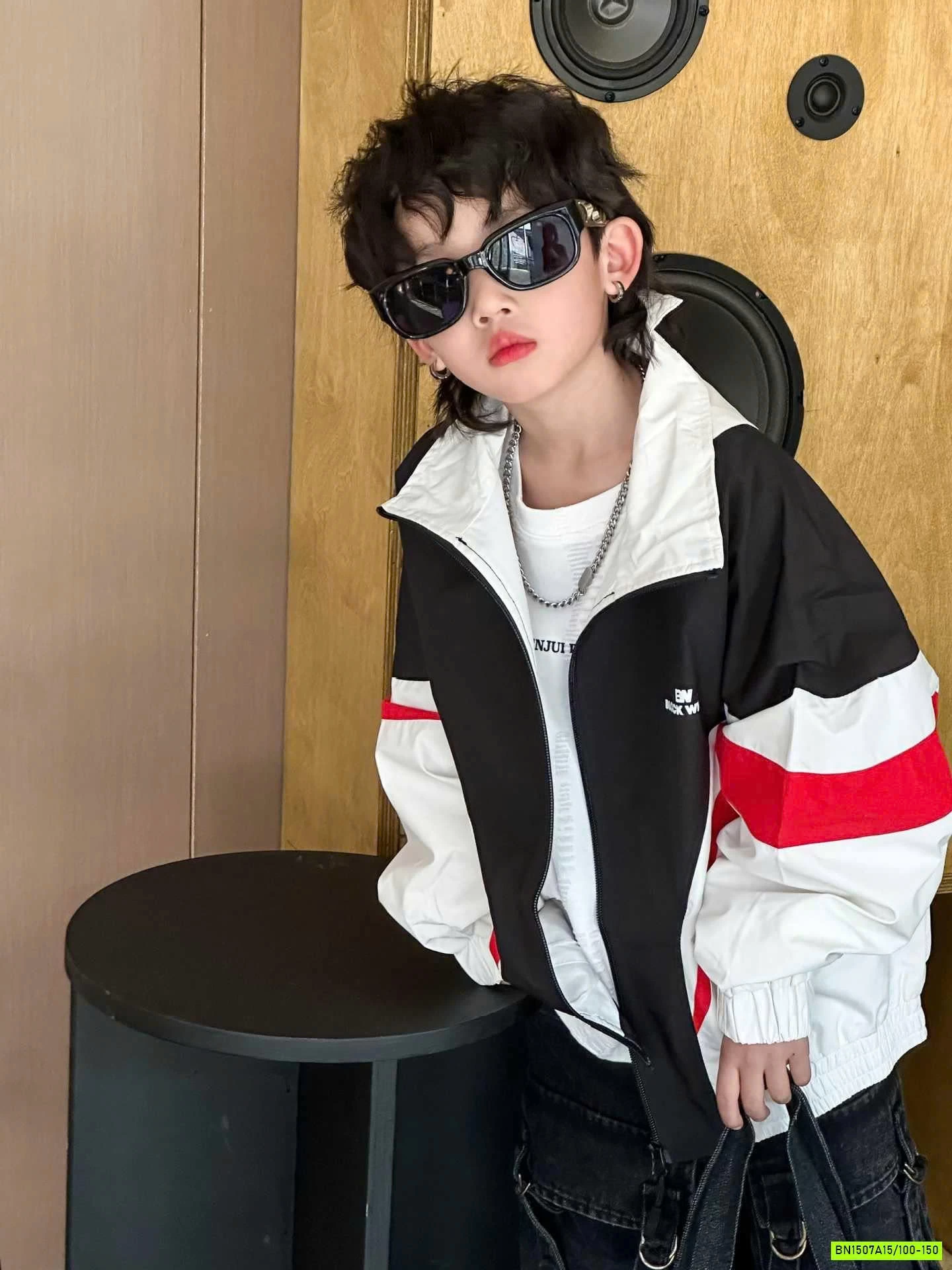 KHOÁC GIÓ PHỐI MÀU CÁ TÍNH