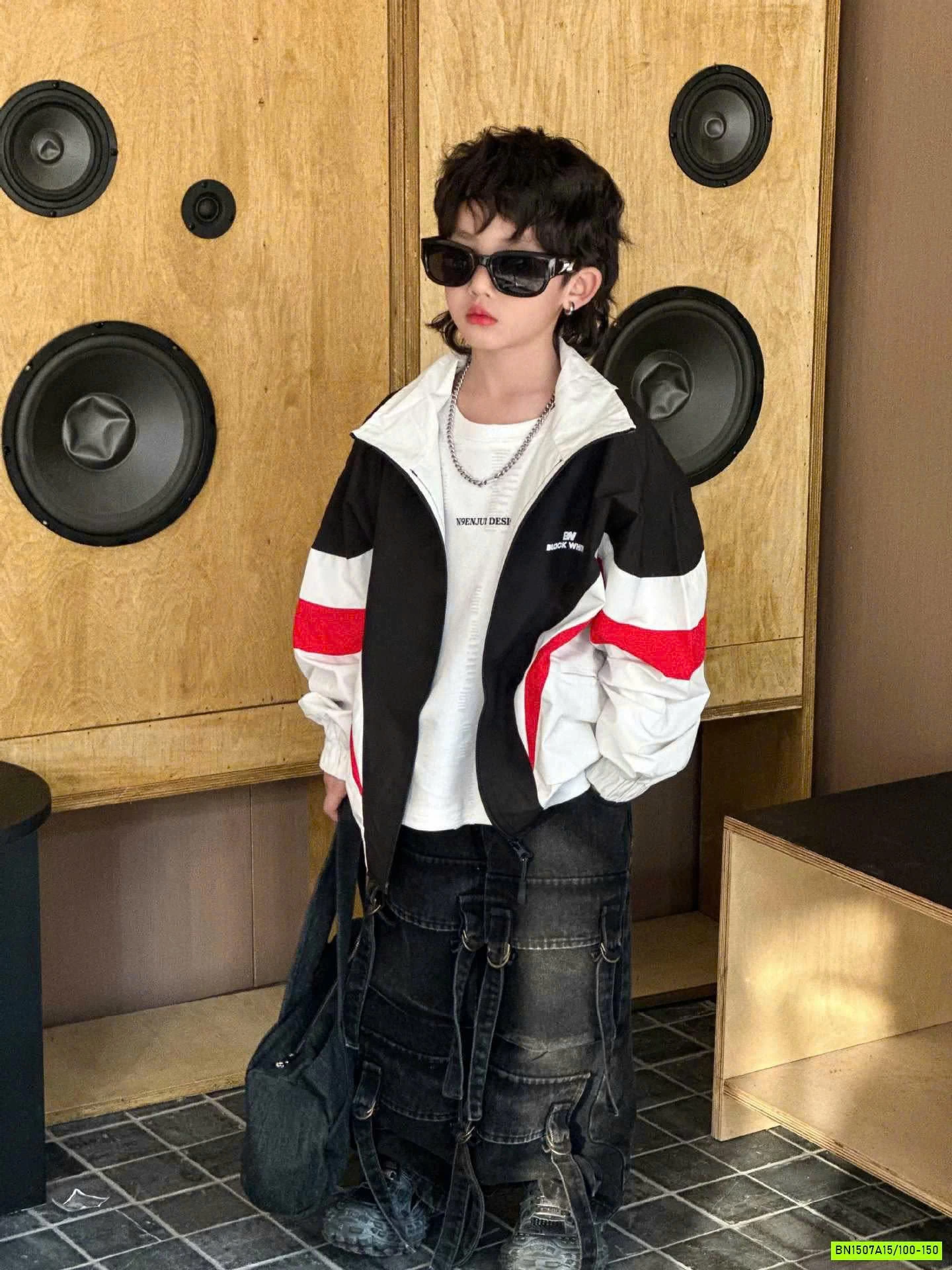 KHOÁC GIÓ PHỐI MÀU CÁ TÍNH