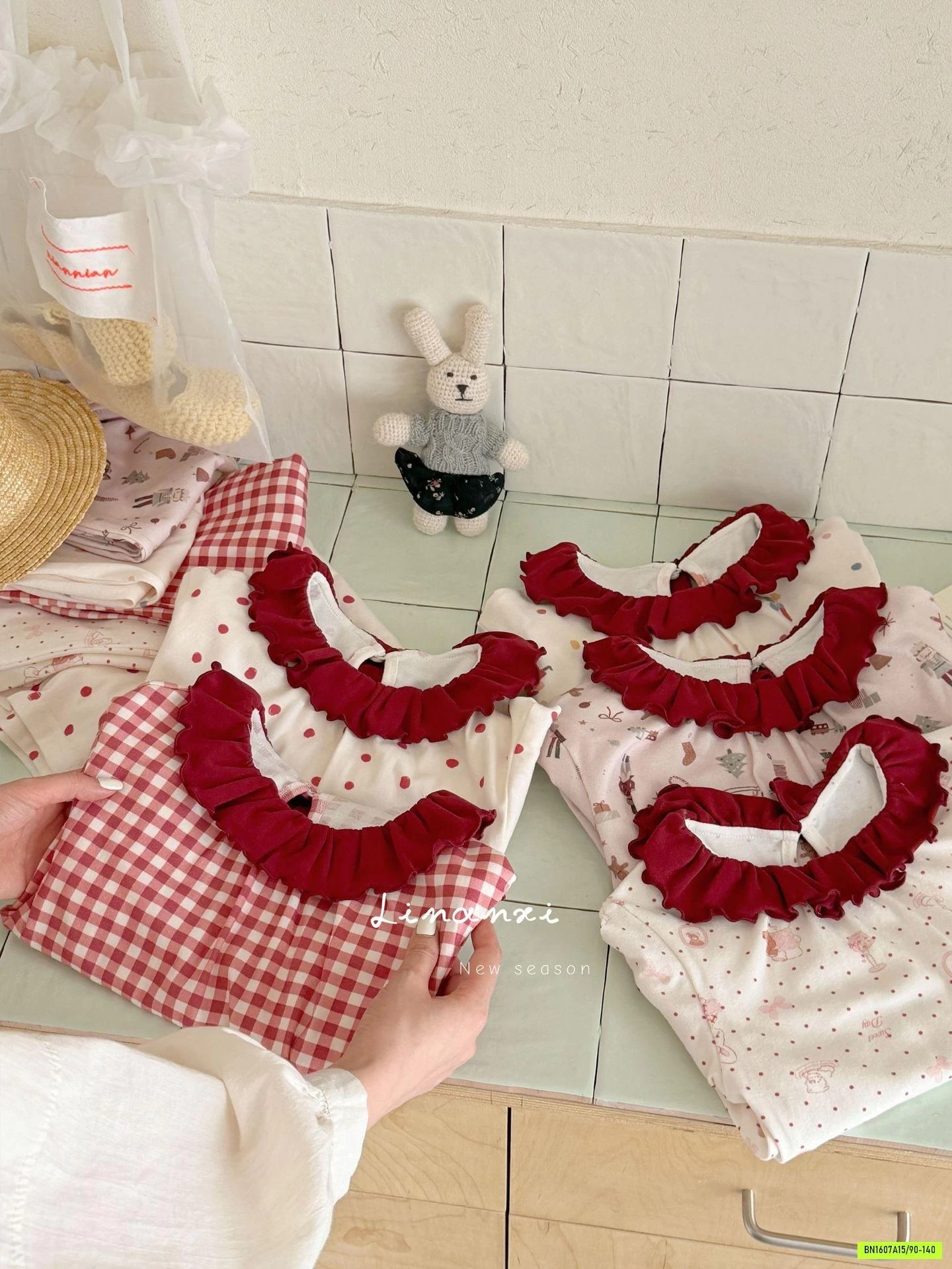 BỘ COTTON LINANXI CỔ BÈO DỄ THƯƠNG