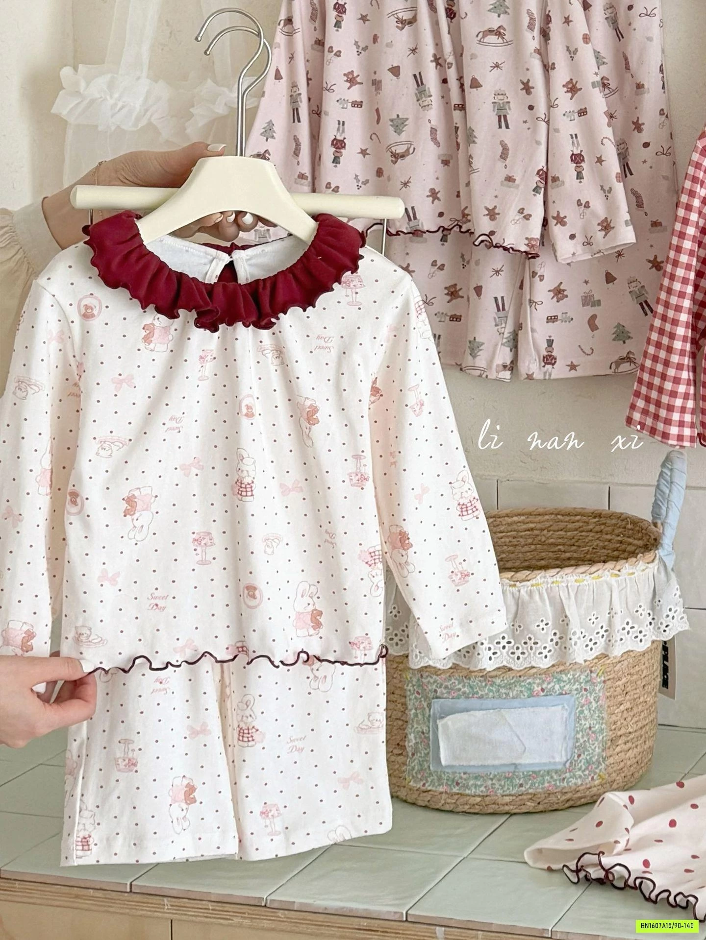 BỘ COTTON LINANXI CỔ BÈO DỄ THƯƠNG