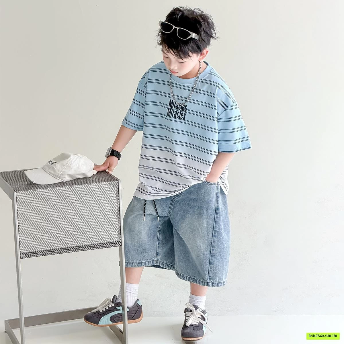ÁO KẺ LOANG MIX JEANS LỠ BT