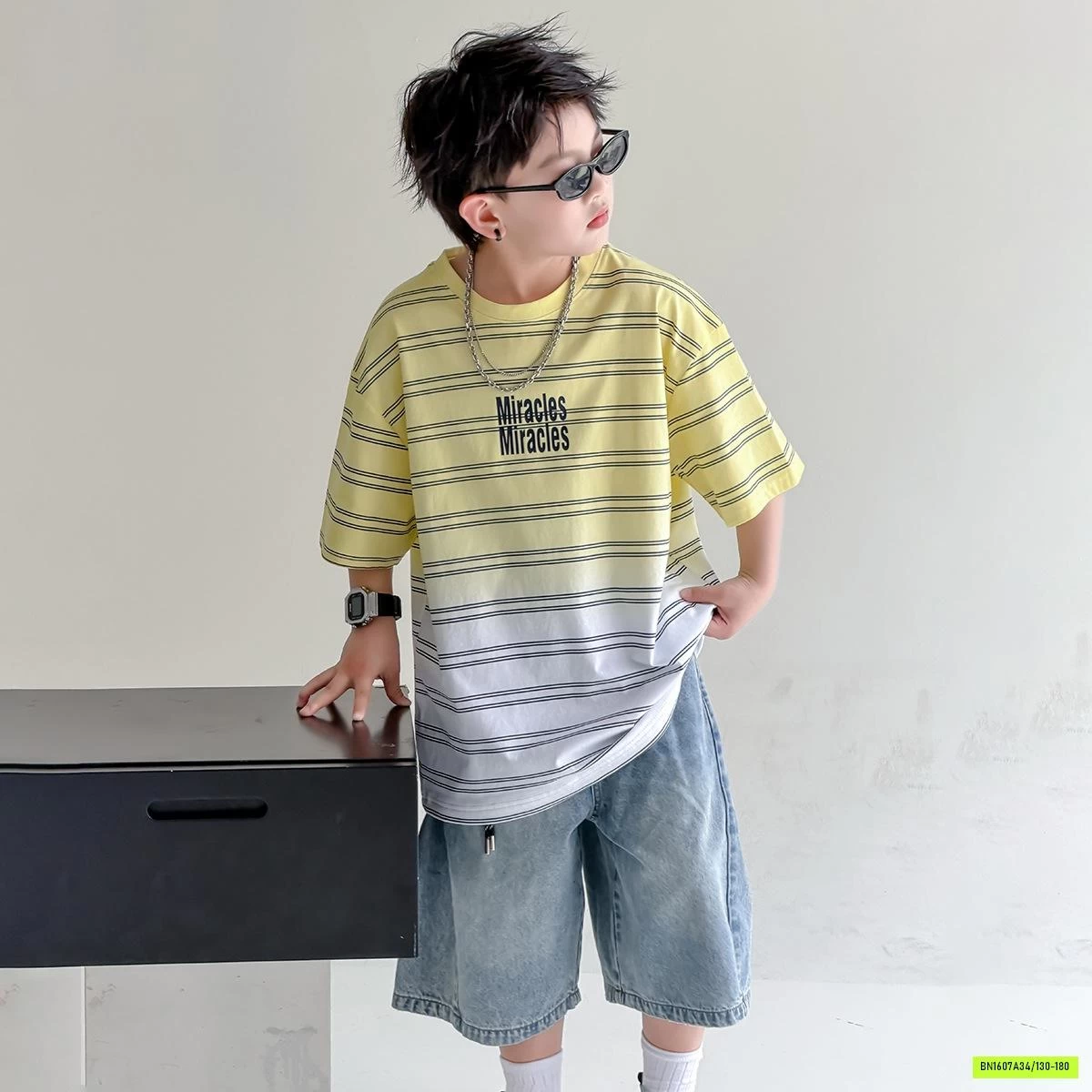 ÁO KẺ LOANG MIX JEANS LỠ BT