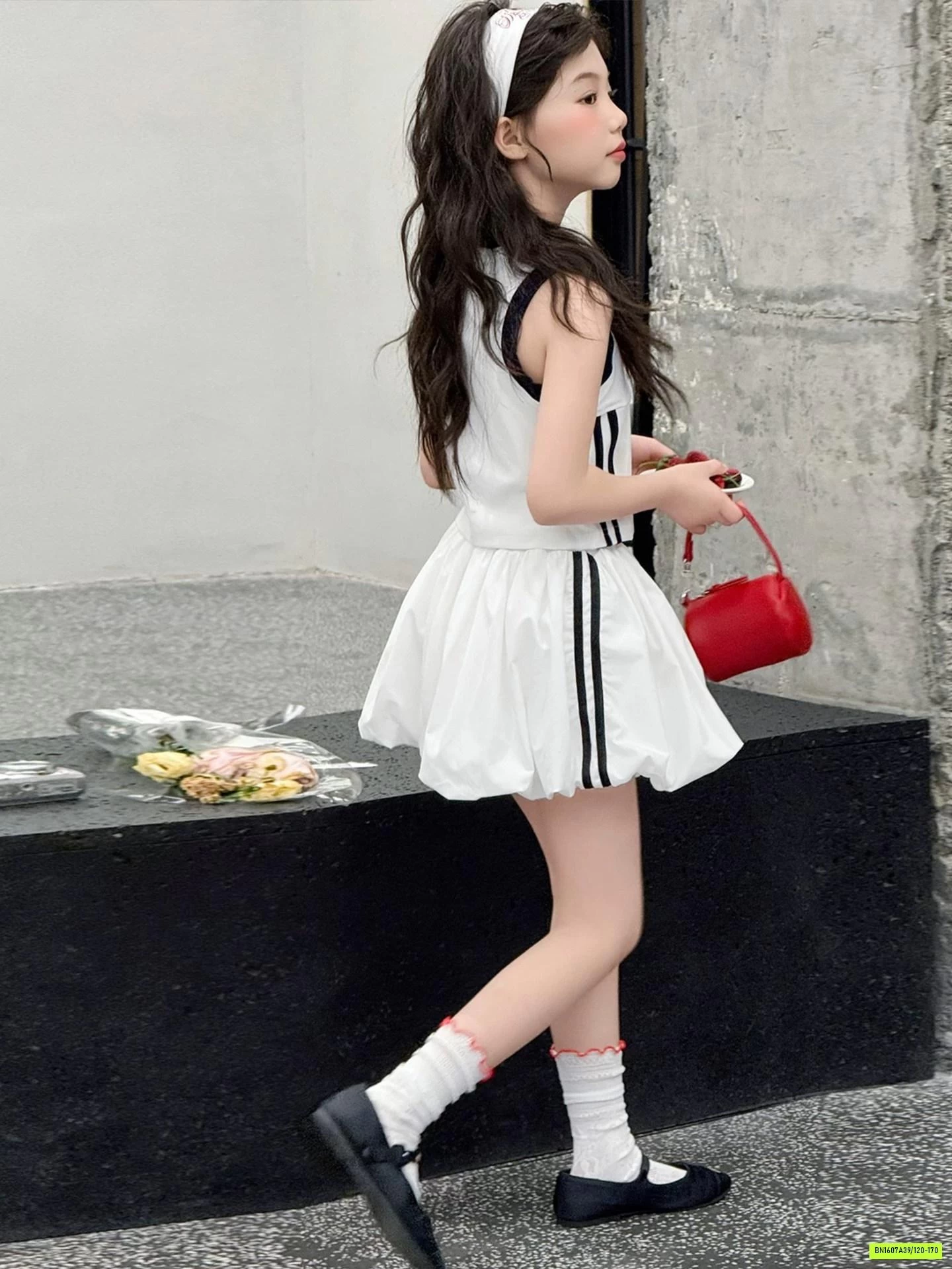 SÉT VÁY BÍ THỂ THAO SÁT NÁCH
