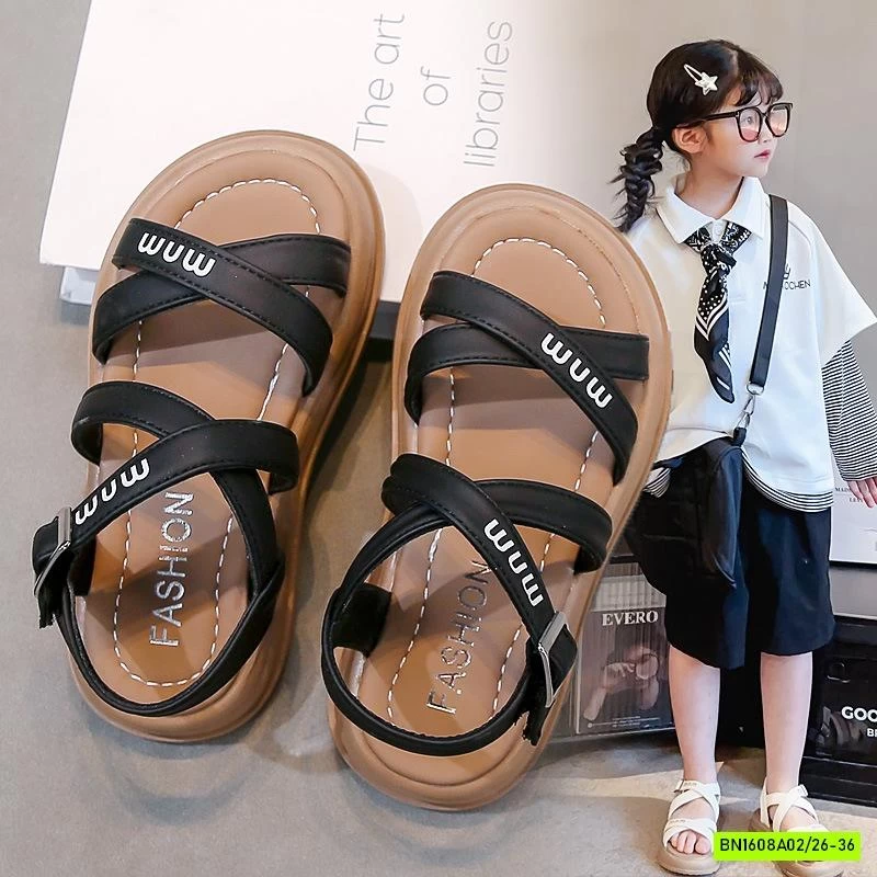 SANDAL QUAI CHÉO IN CHỮ